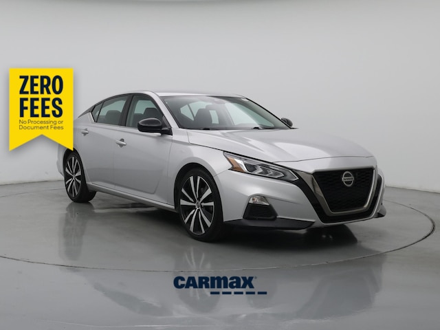 Silver 2020 Nissan Altima Sedan Front-Wheel Drive Automatic