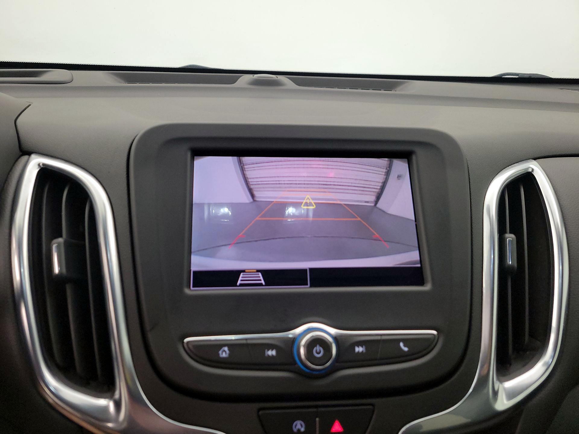 Thumbnail: 2022 Chevrolet Equinox - 14