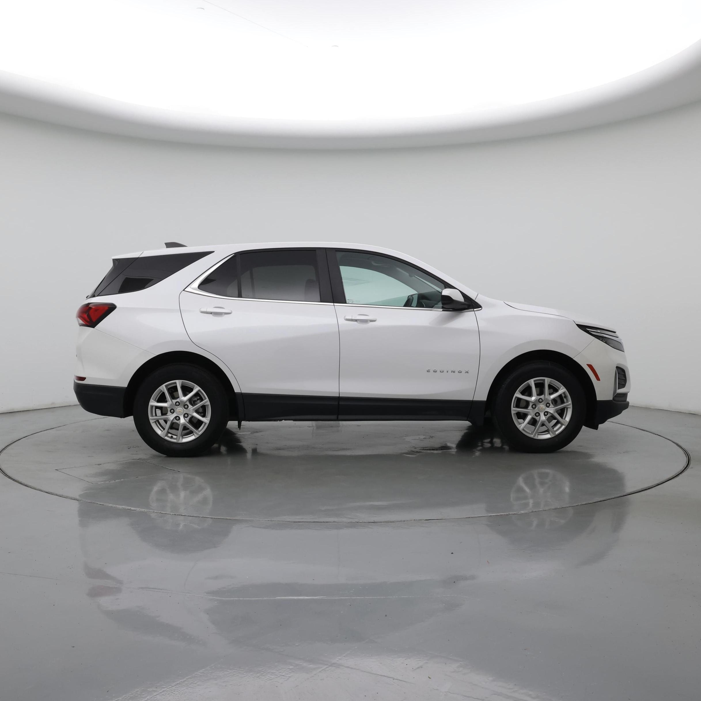 Thumbnail: 2022 Chevrolet Equinox - 7