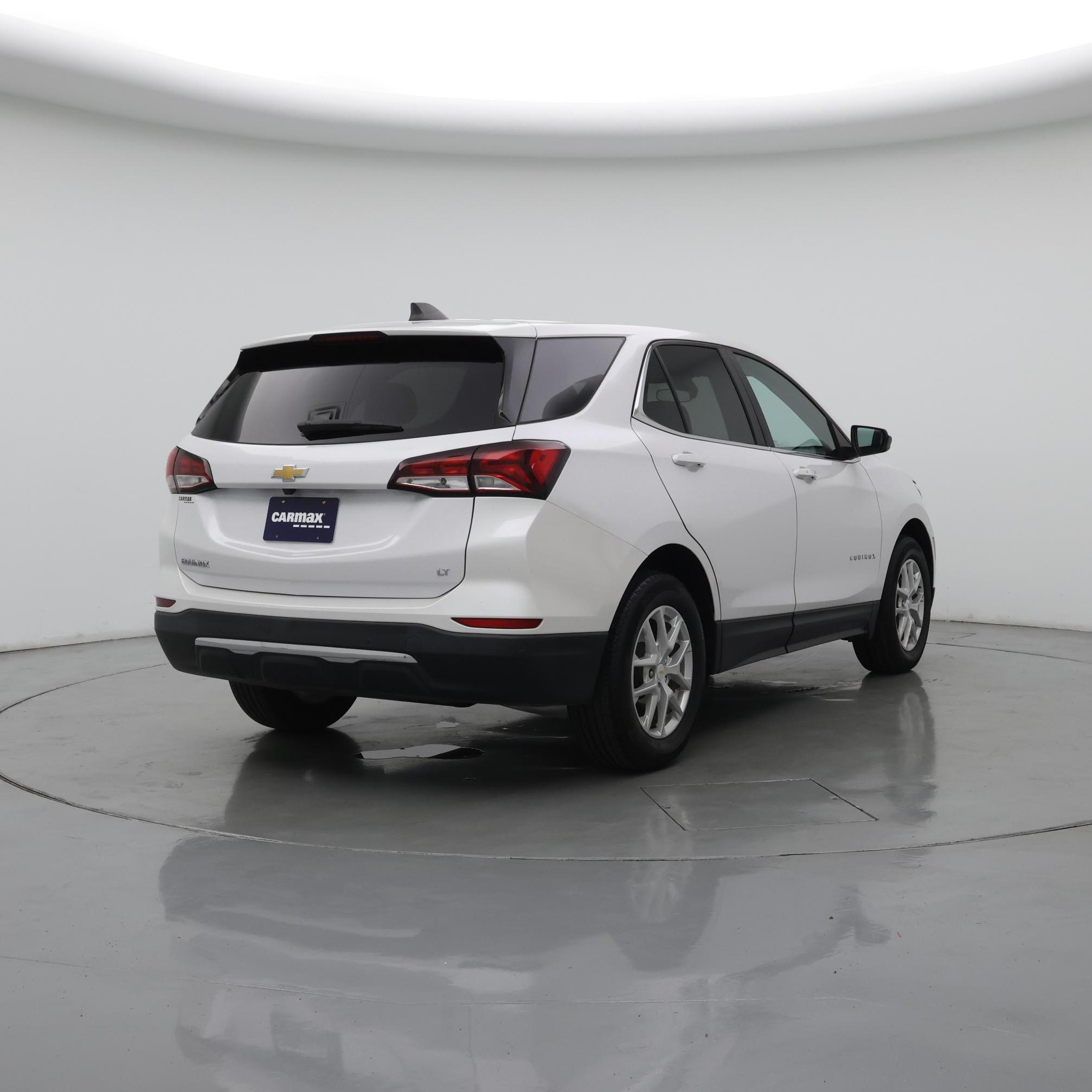 Thumbnail: 2022 Chevrolet Equinox - 8