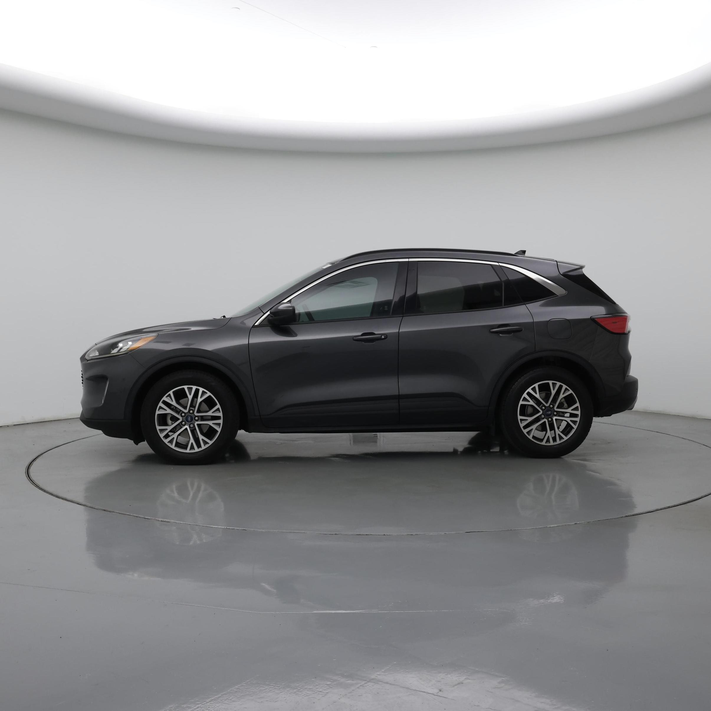 Thumbnail: 2020 Ford Escape - 3