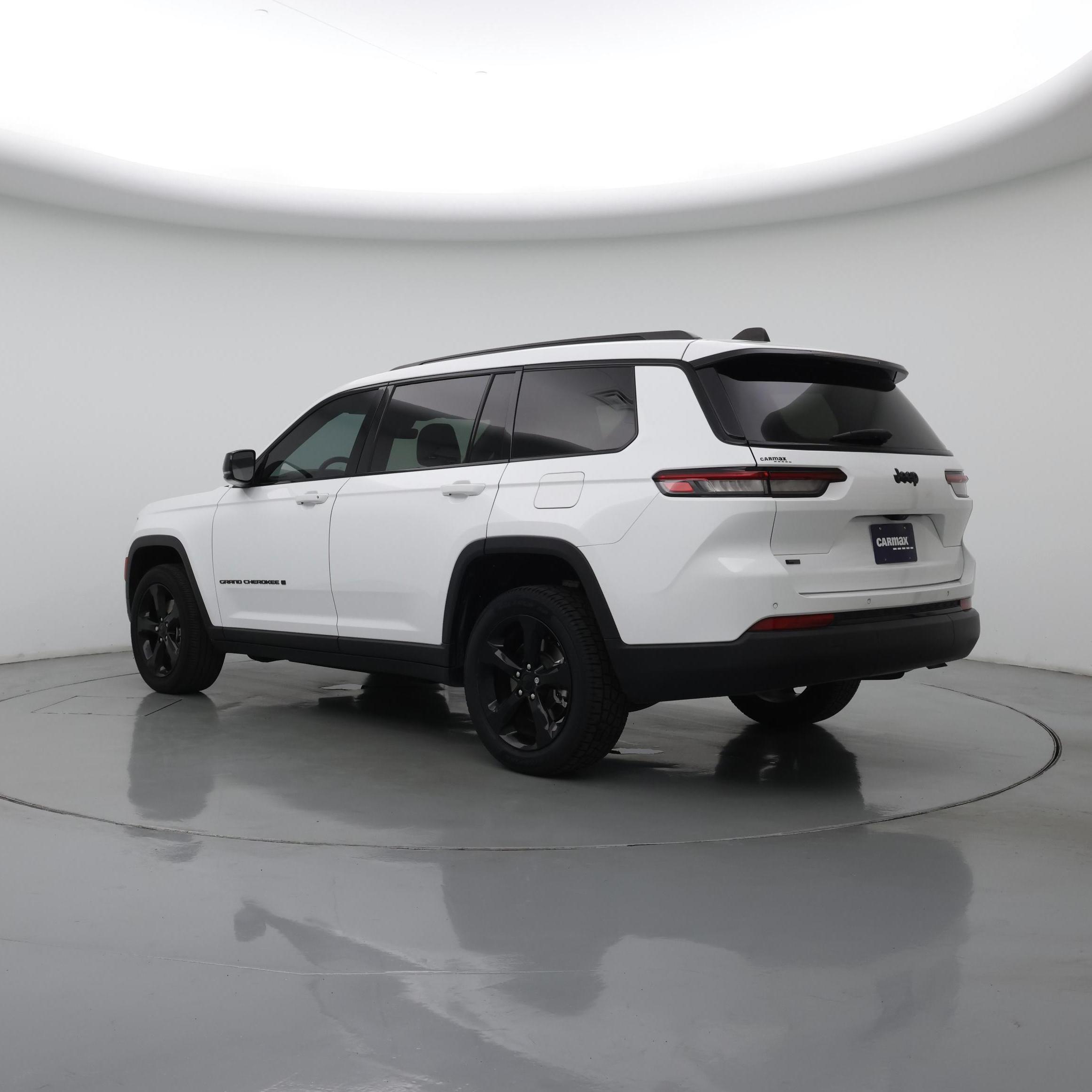 Thumbnail: 2023 Jeep Grand Cherokee L - 2