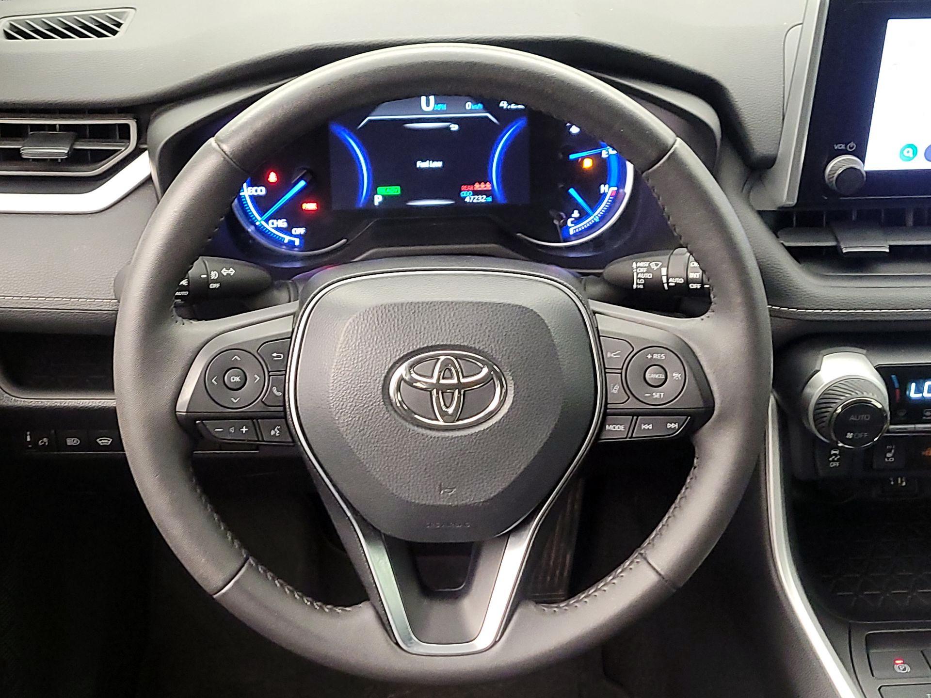 Thumbnail: 2024 Toyota RAV4 - 10