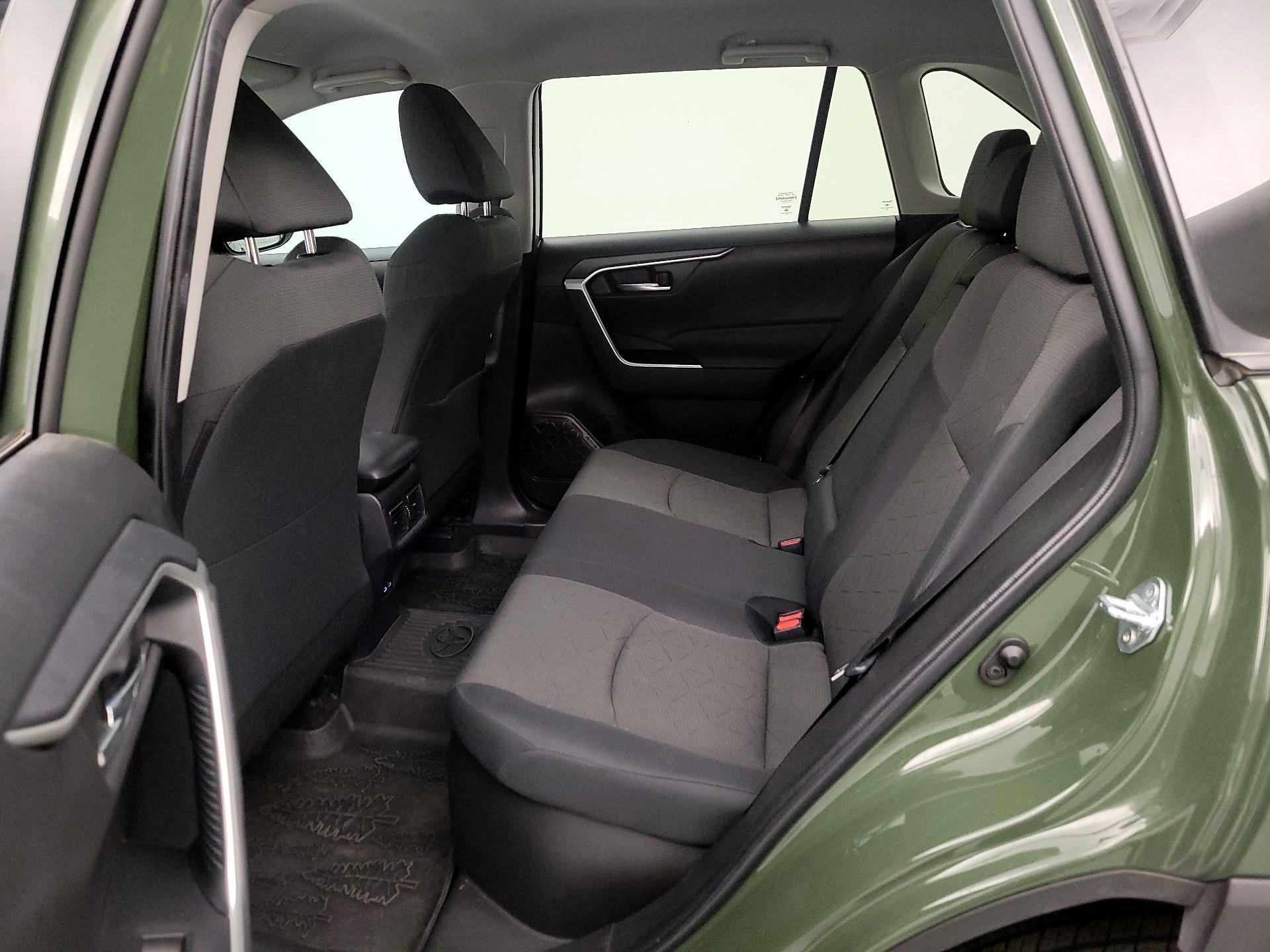 Thumbnail: 2024 Toyota RAV4 - 19