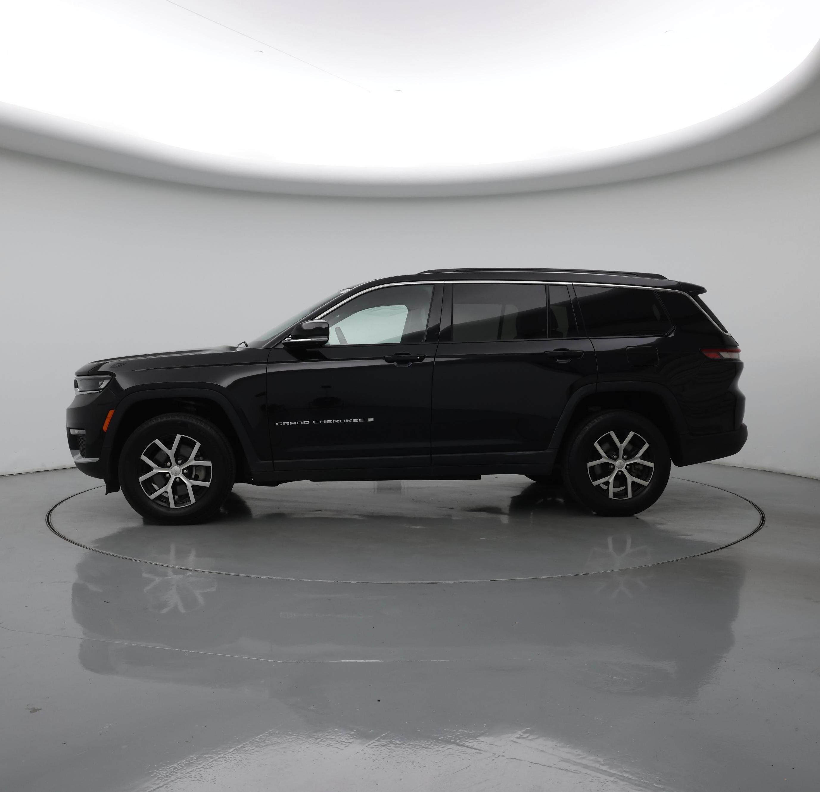 Thumbnail: 2024 Jeep Grand Cherokee L - 3