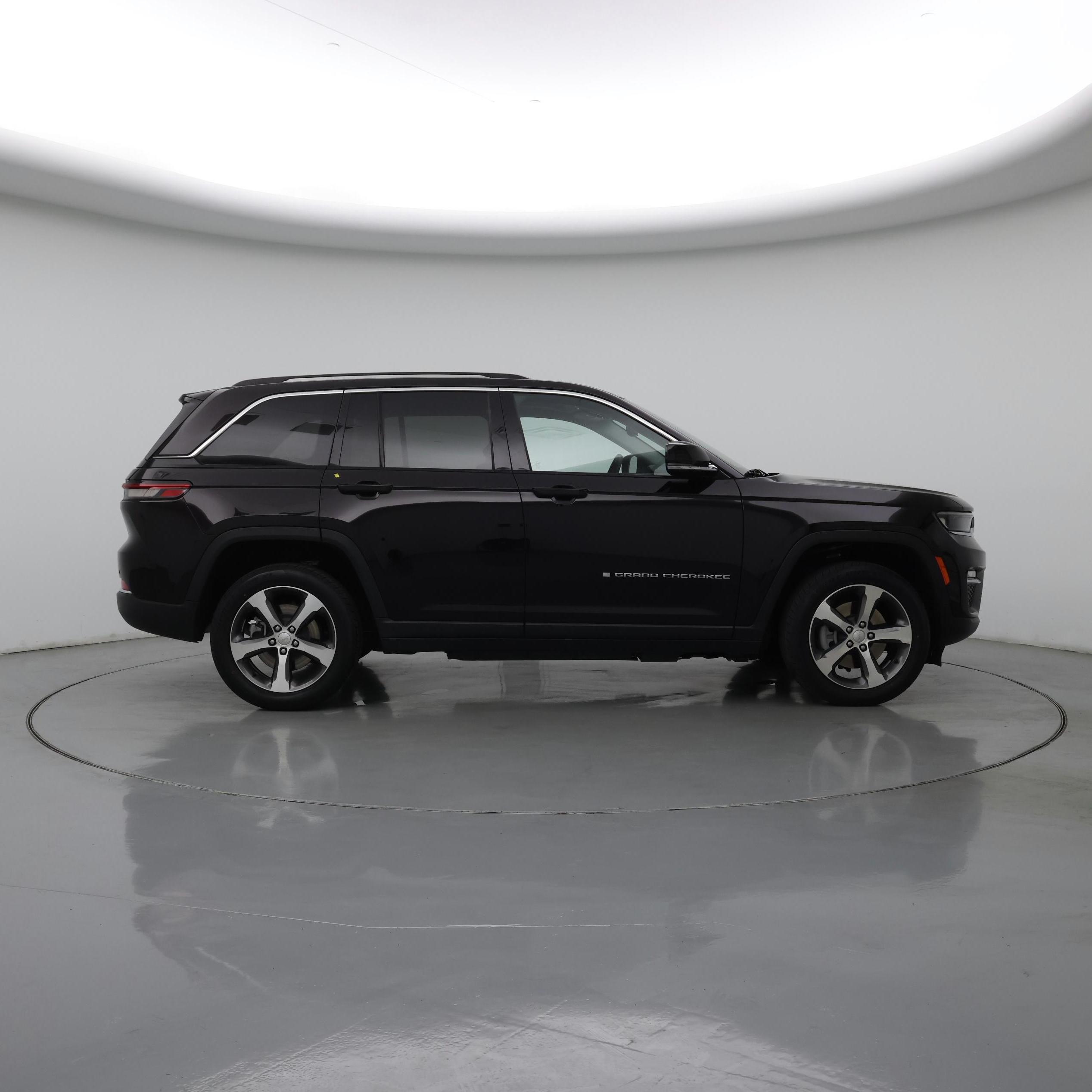 Thumbnail: 2022 Jeep Grand Cherokee - 7