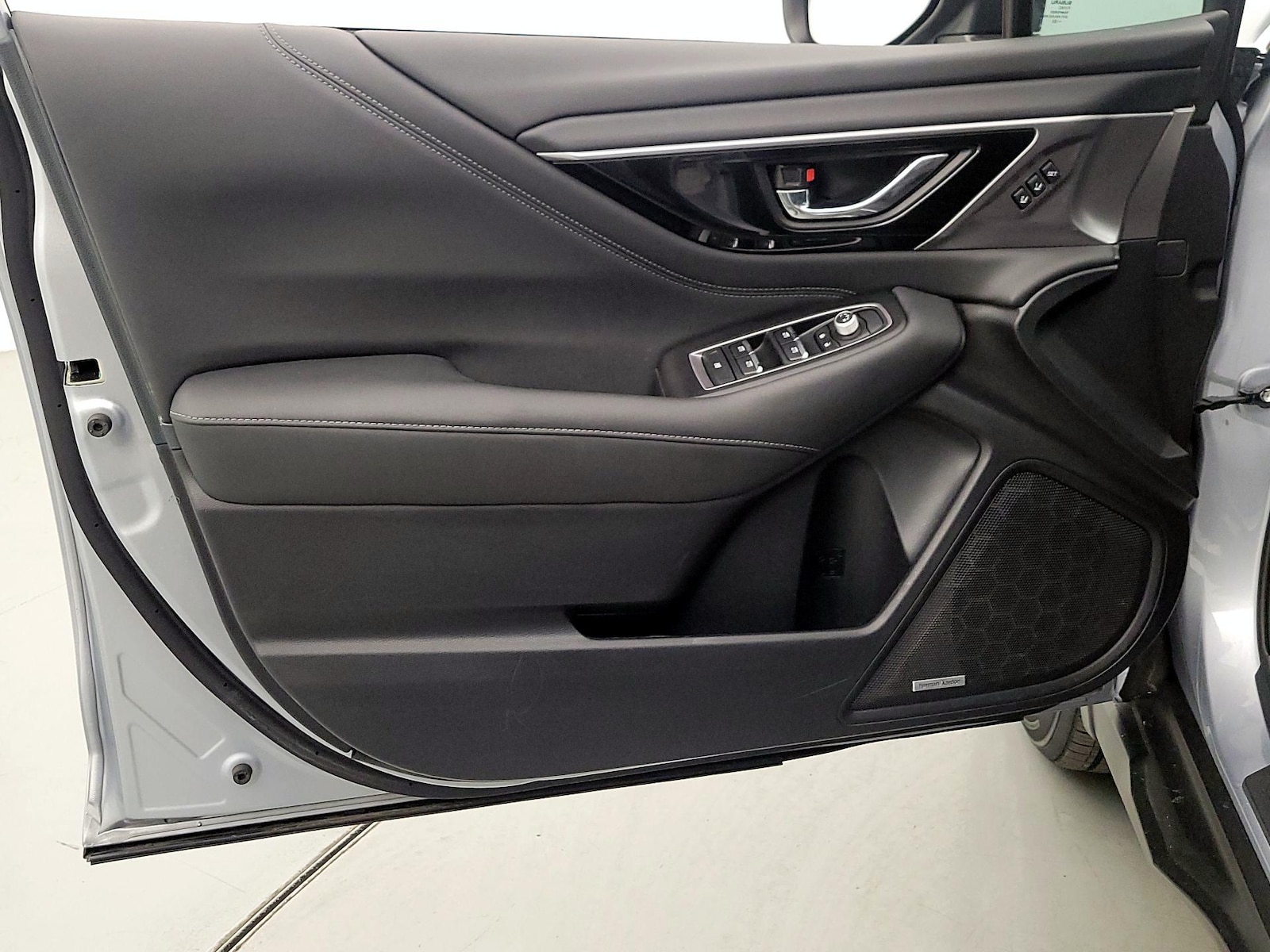 2023 Subaru Outback Limited - Photo 13