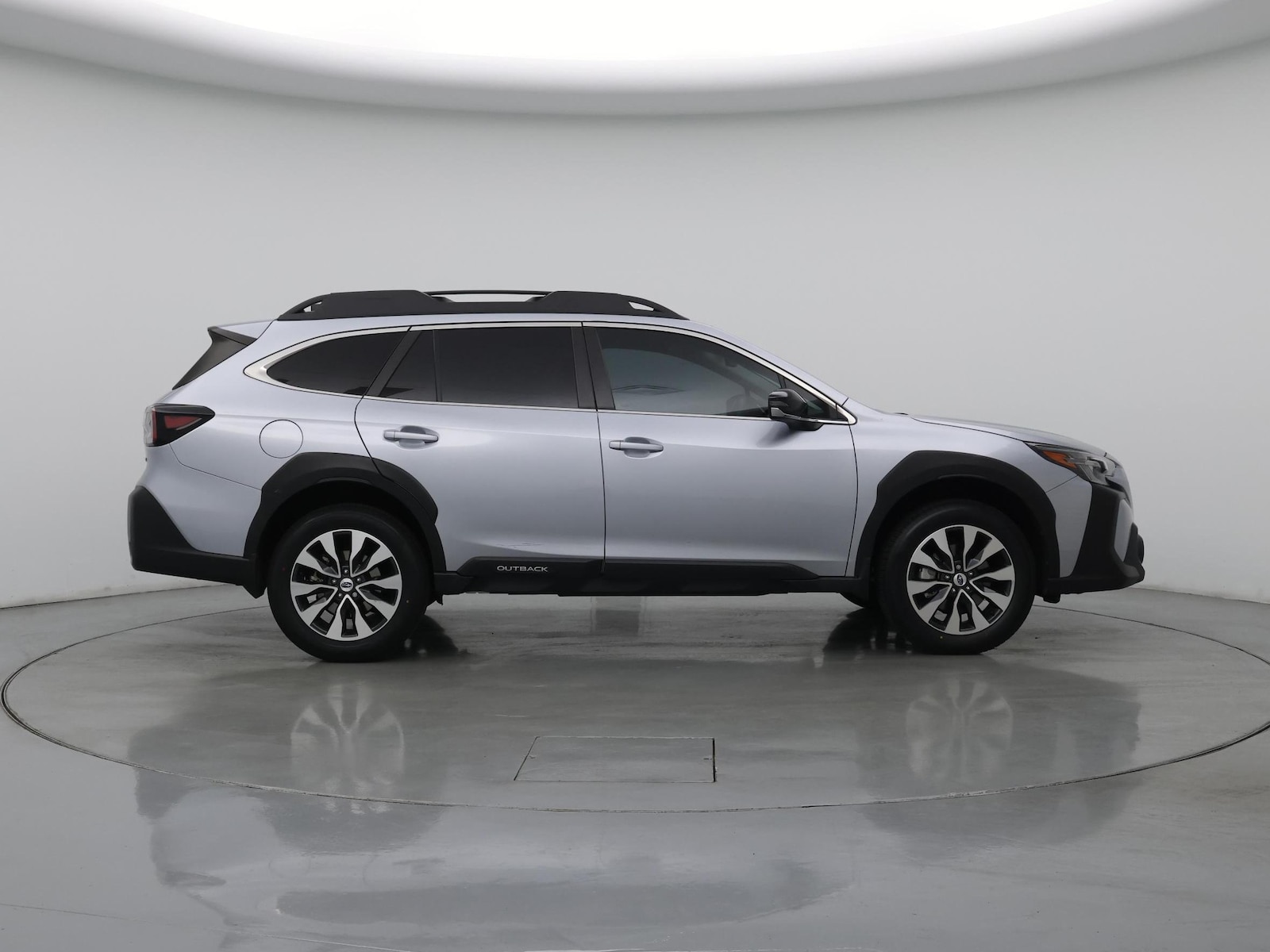 2023 Subaru Outback Limited - Photo 8