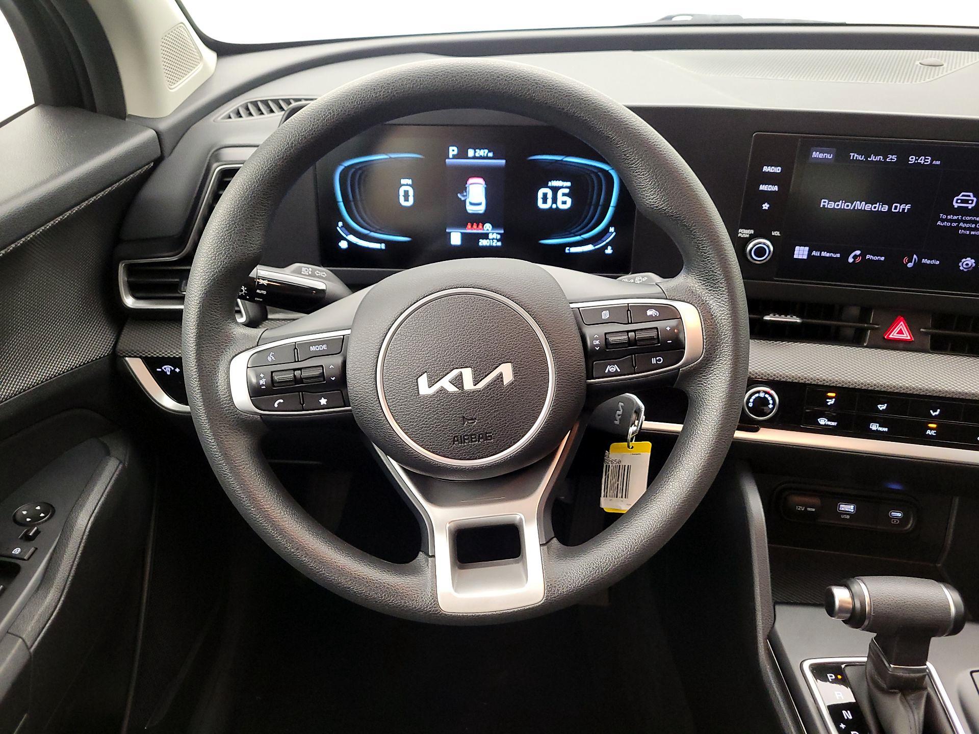 Thumbnail: 2025 Kia Sportage - 10
