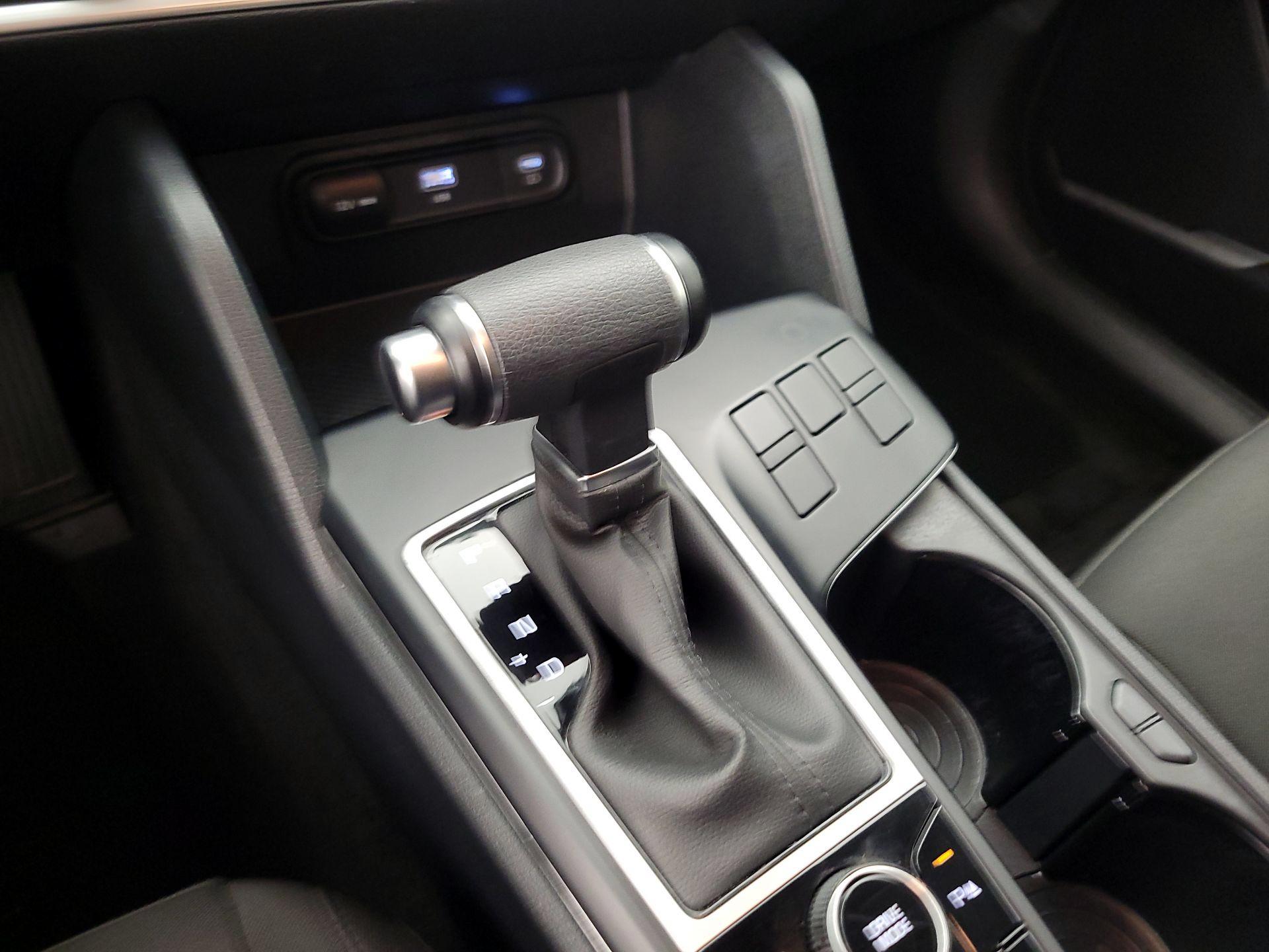 Thumbnail: 2025 Kia Sportage - 17