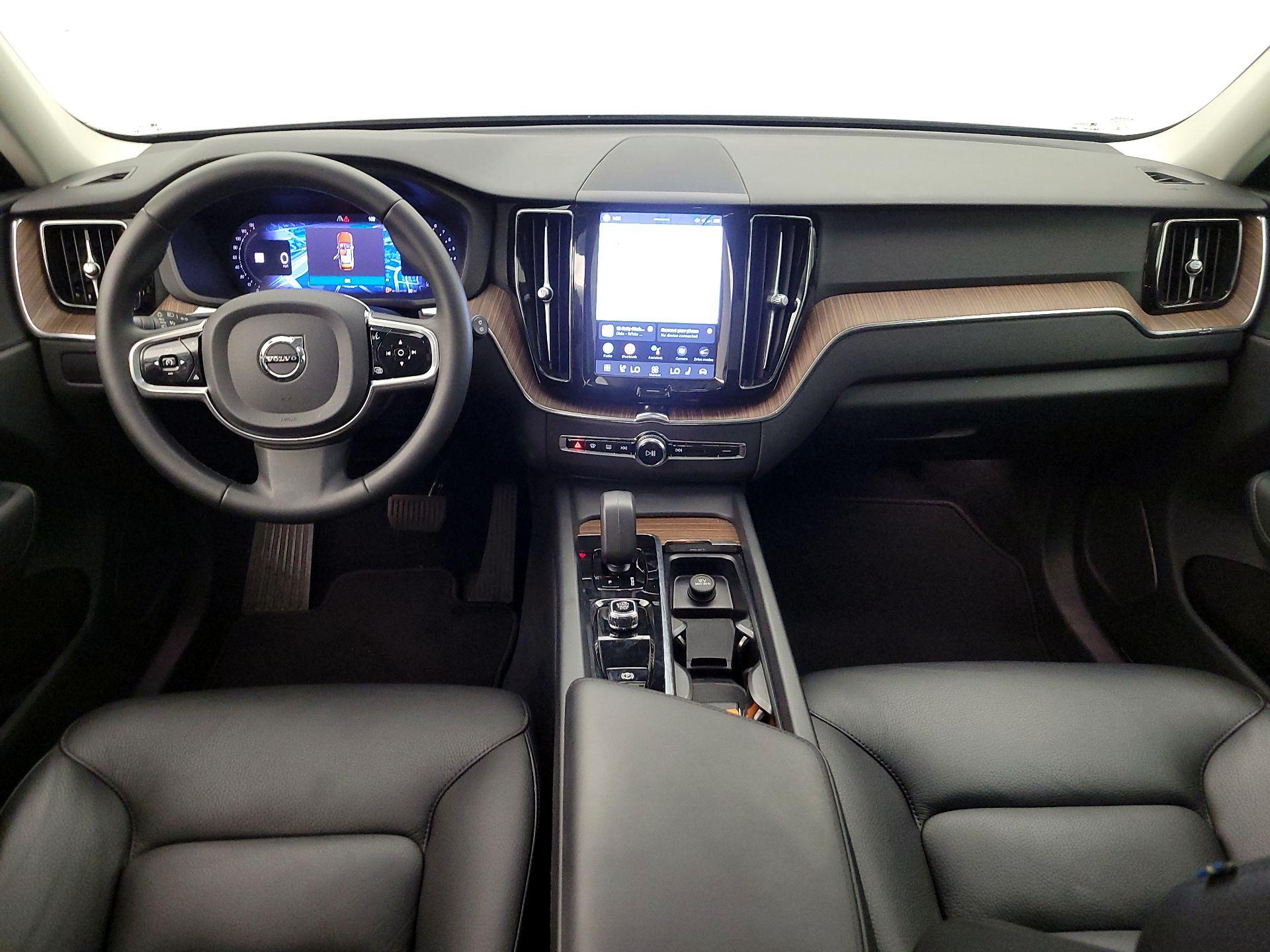 Thumbnail: 2023 Volvo XC60 - 9