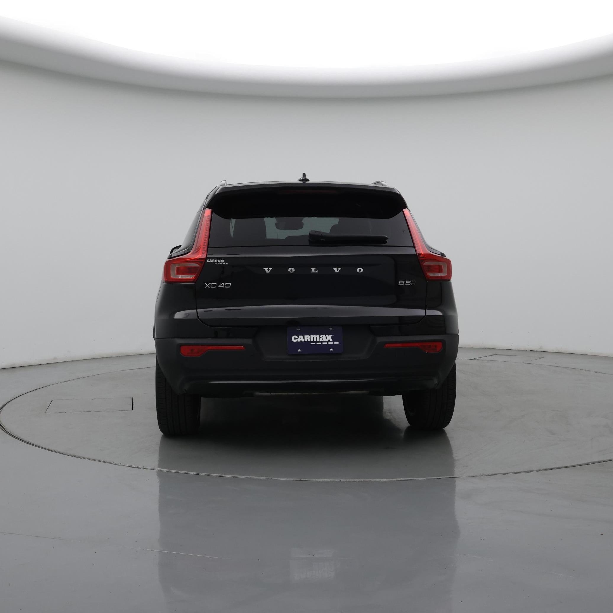Thumbnail: 2025 Volvo XC40 - 6