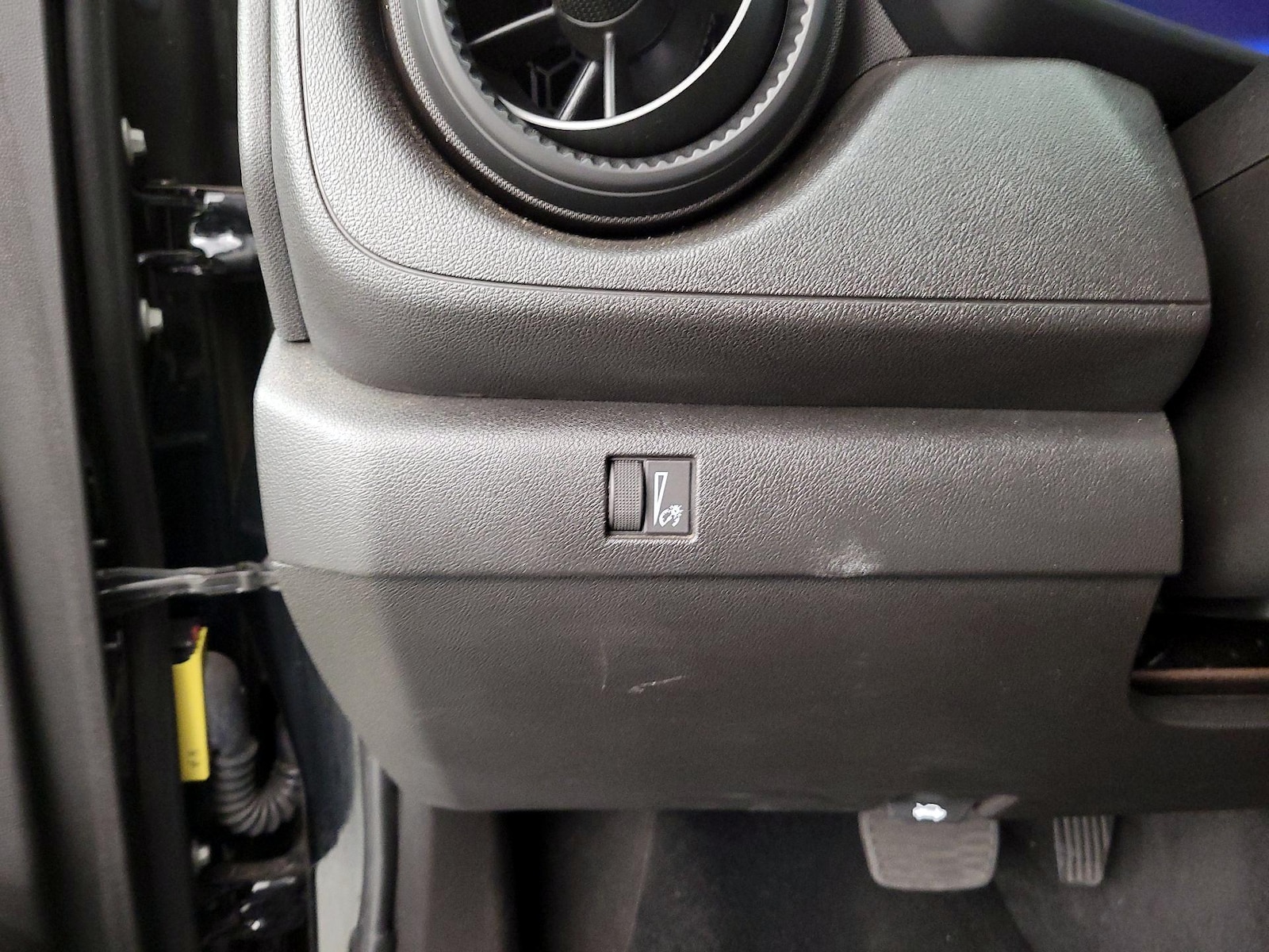 2024 Chevrolet Colorado Work Truck - Photo 14