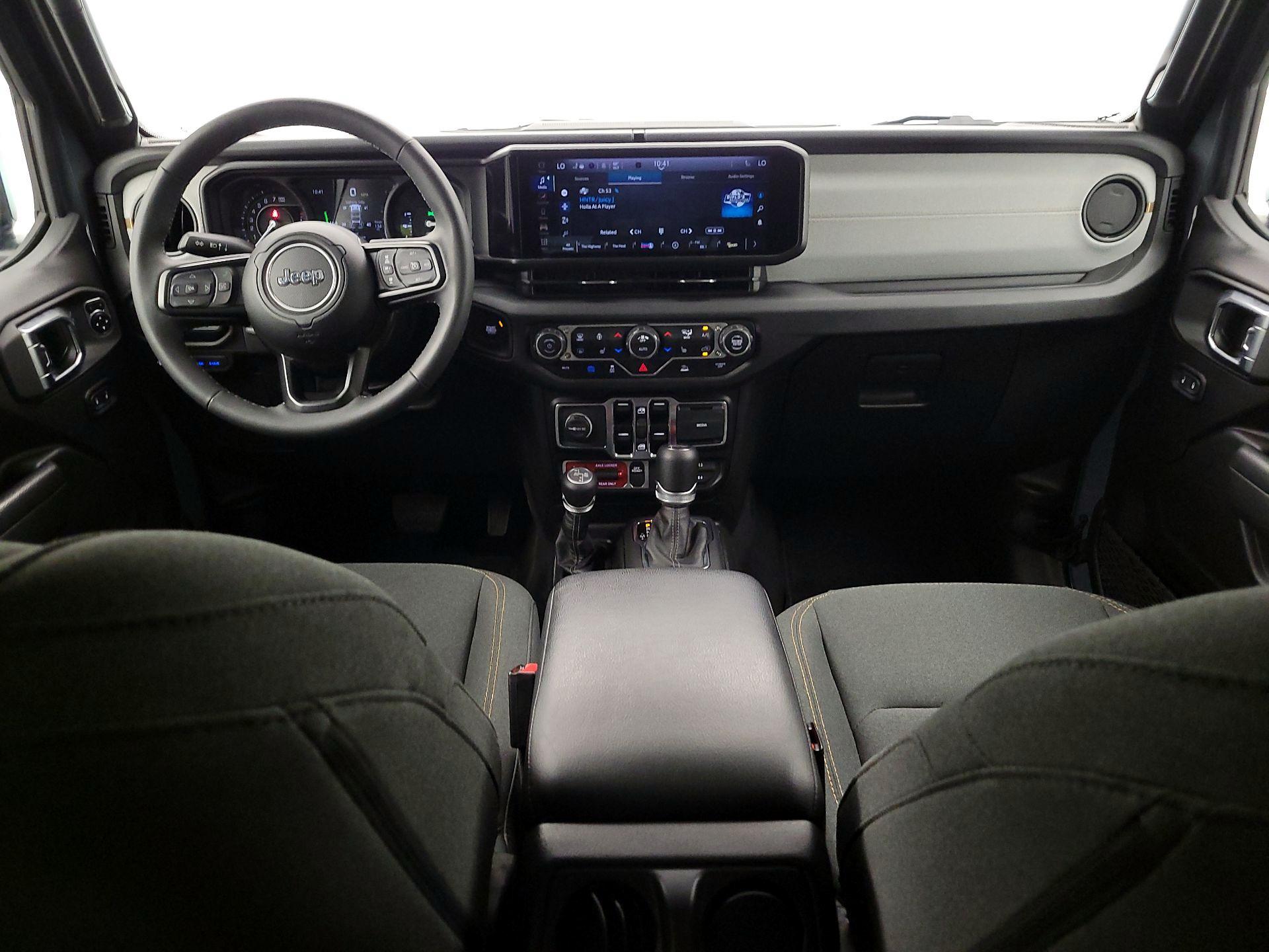 Thumbnail: 2025 Jeep Wrangler - 9