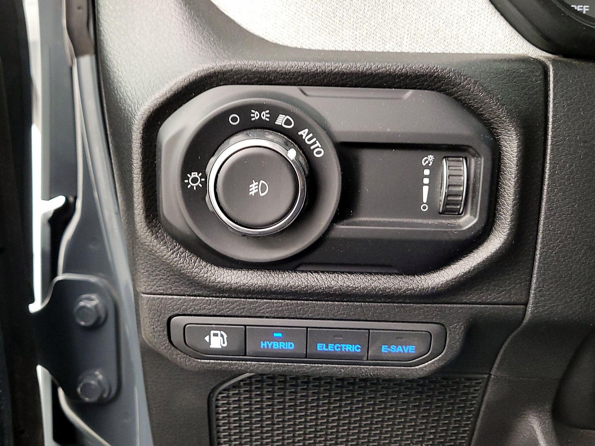 Thumbnail: 2025 Jeep Wrangler - 13