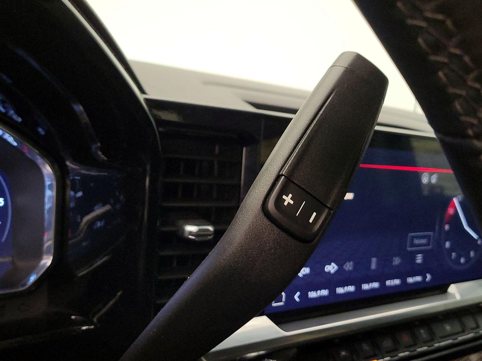 2023 GMC Sierra 1500 Elevation - Photo 18