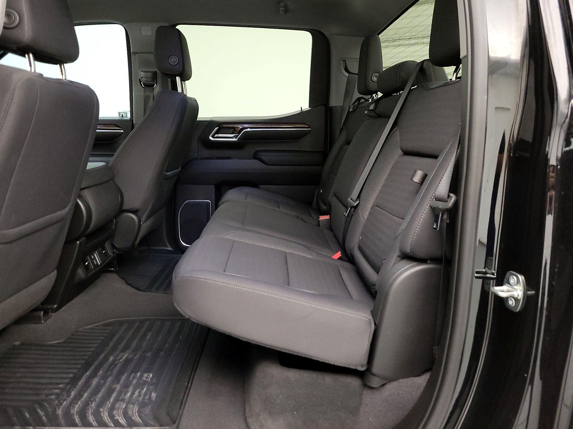 Thumbnail: 2023 GMC Sierra 1500 - 19