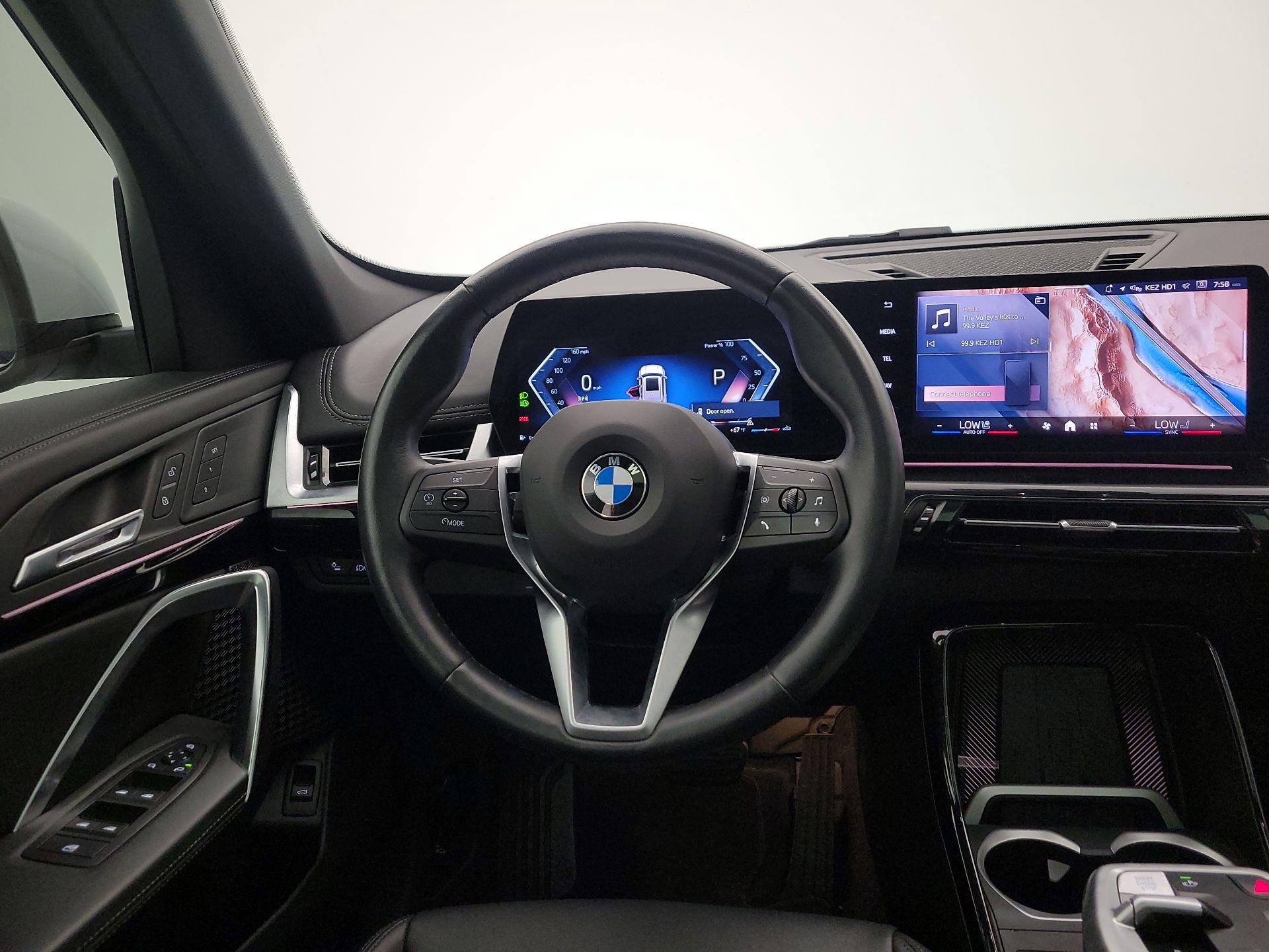 Thumbnail: 2025 BMW X1 - 10