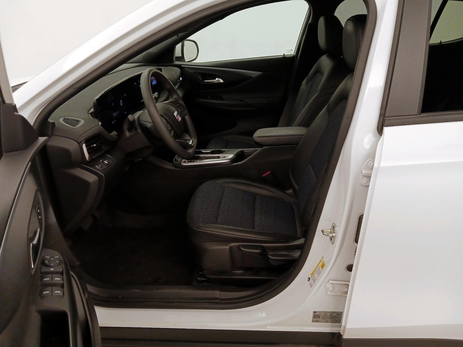 2025 Buick Envista Preferred - Photo 12