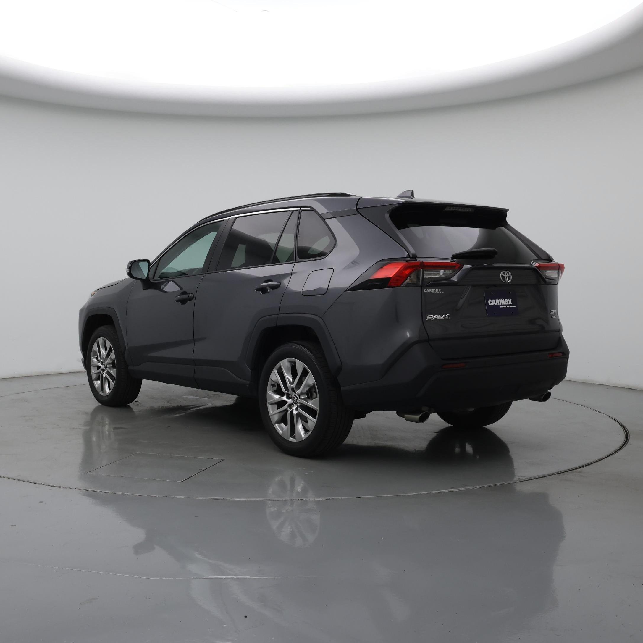 Thumbnail: 2021 Toyota RAV4 - 2
