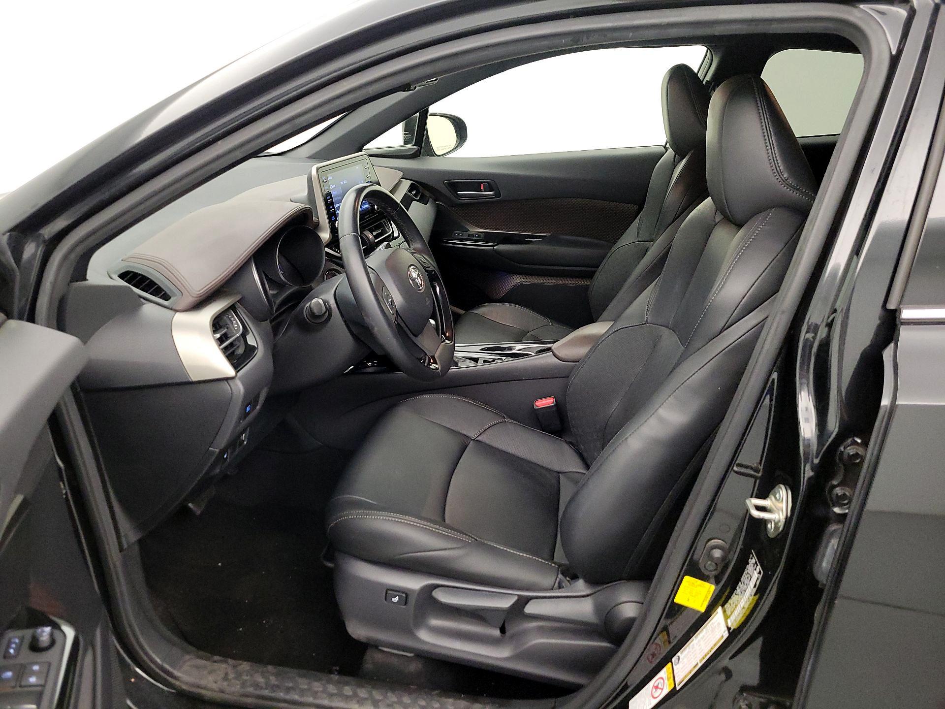 Thumbnail: 2019 Toyota C-HR - 11