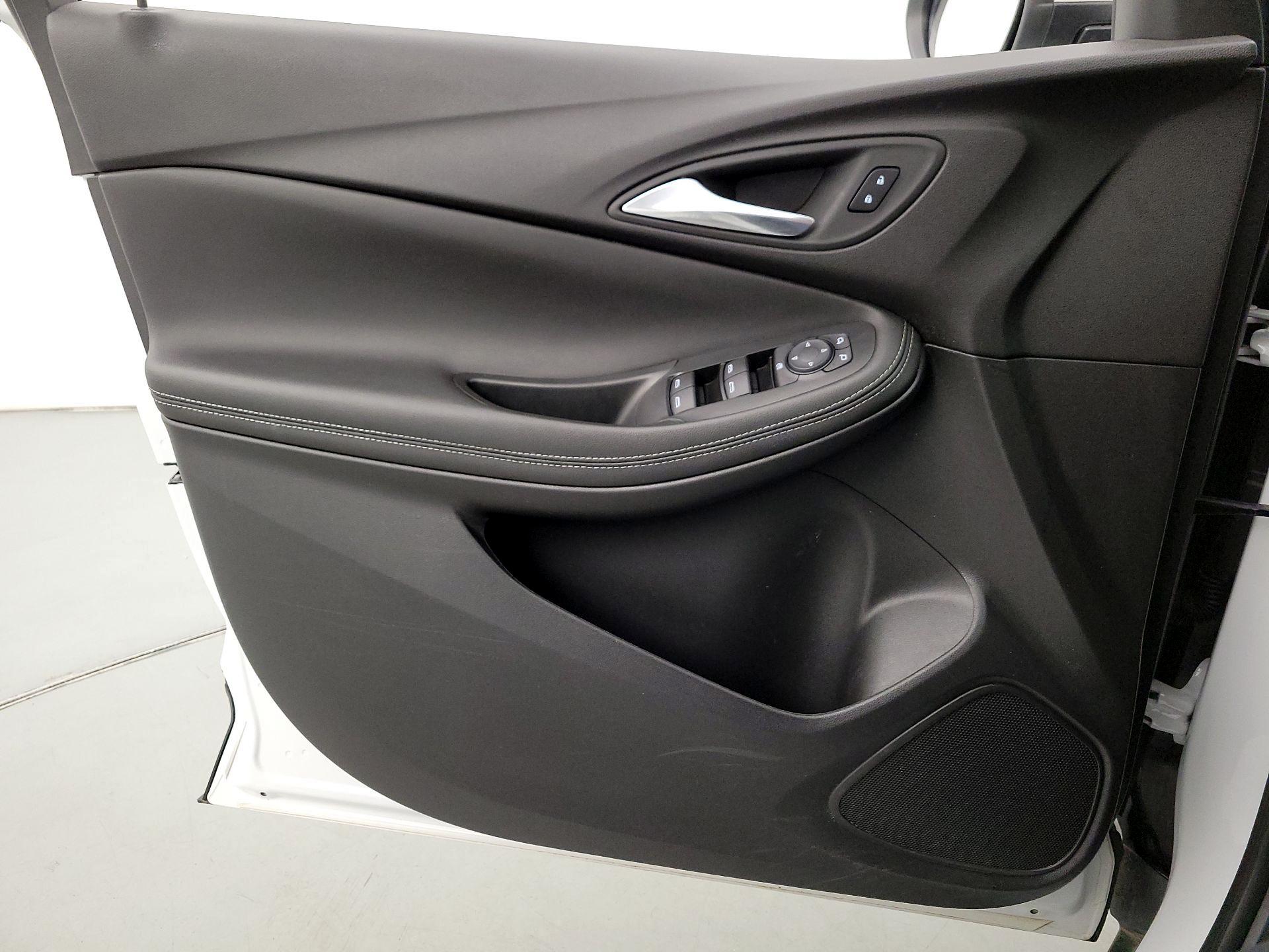 Thumbnail: 2025 Buick Encore GX - 12