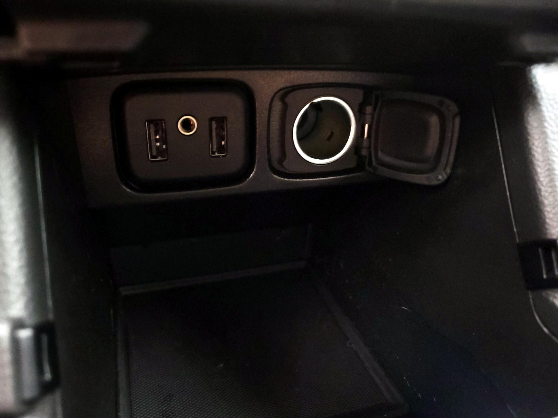 Thumbnail: 2021 Buick Encore - 18