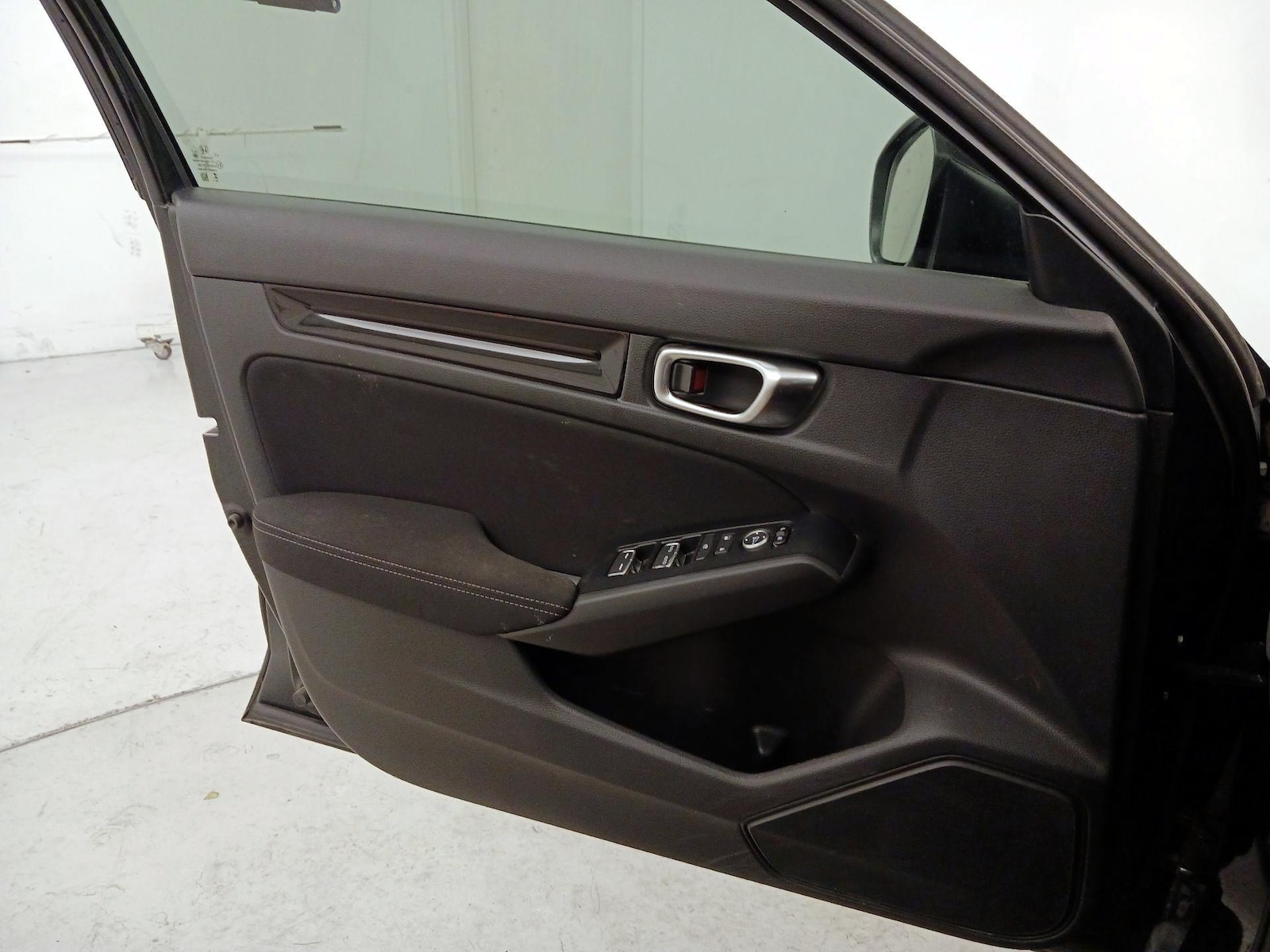 2026 Honda Civic Hatchback Sport - Photo 13