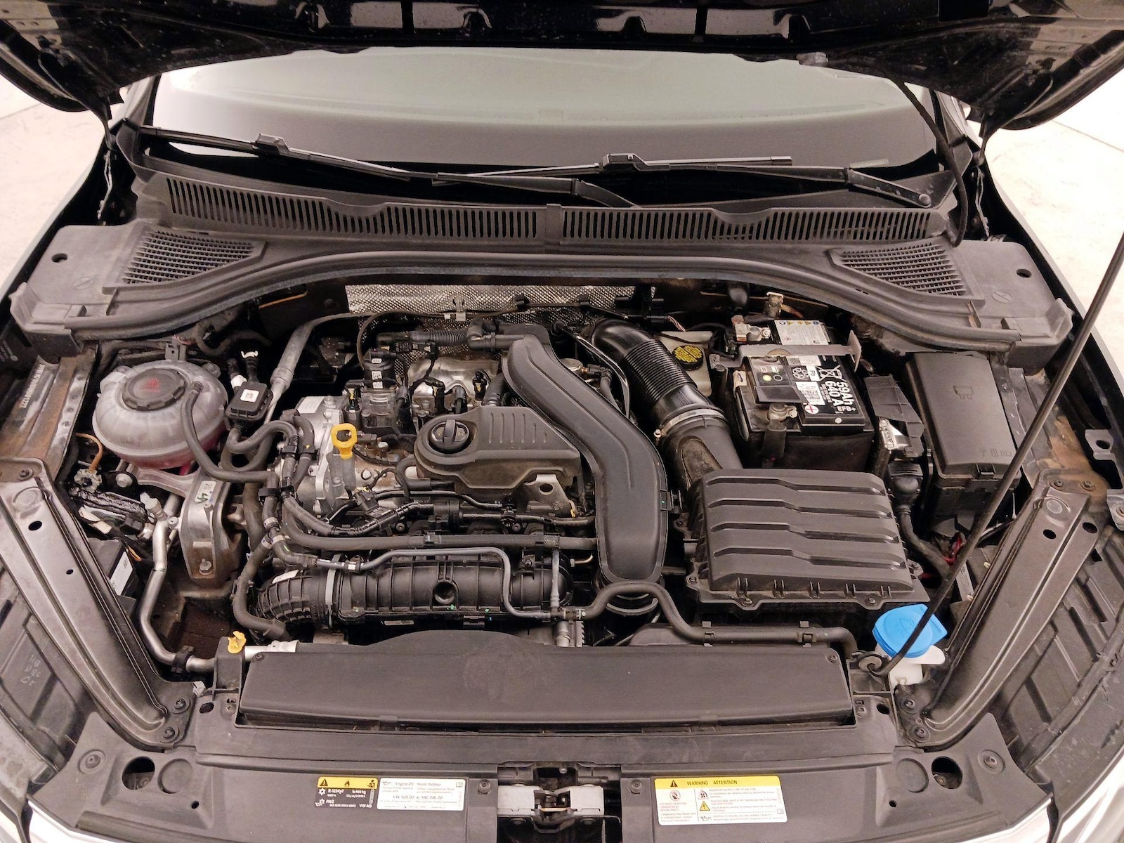 2024 Volkswagen Jetta SE - Photo 21