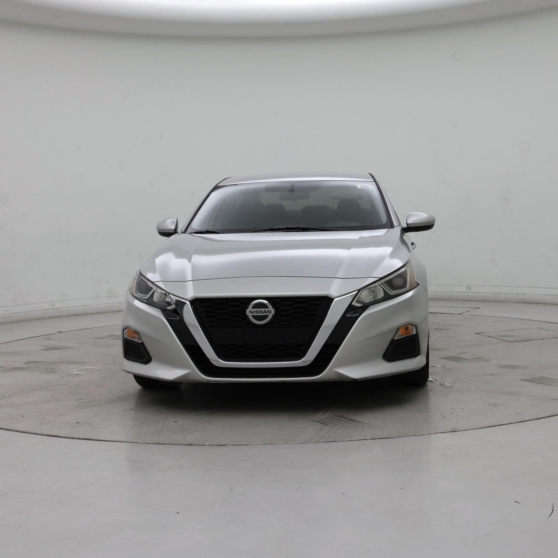 Thumbnail: 2020 Nissan Altima - 5