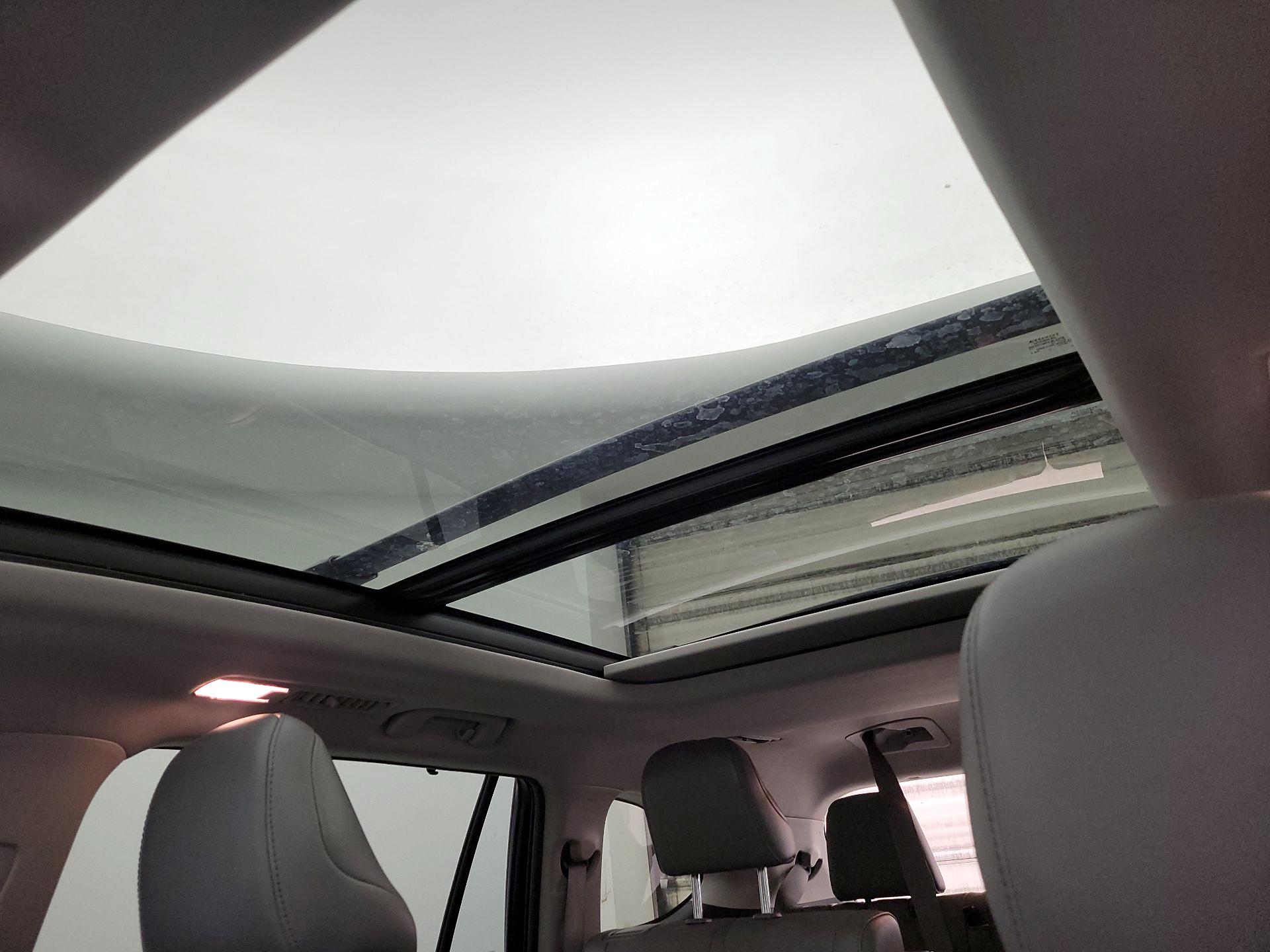 Thumbnail: 2021 Toyota Highlander - 20