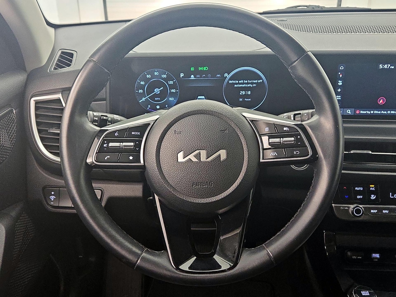 2024 Kia Seltos EX - Photo 11
