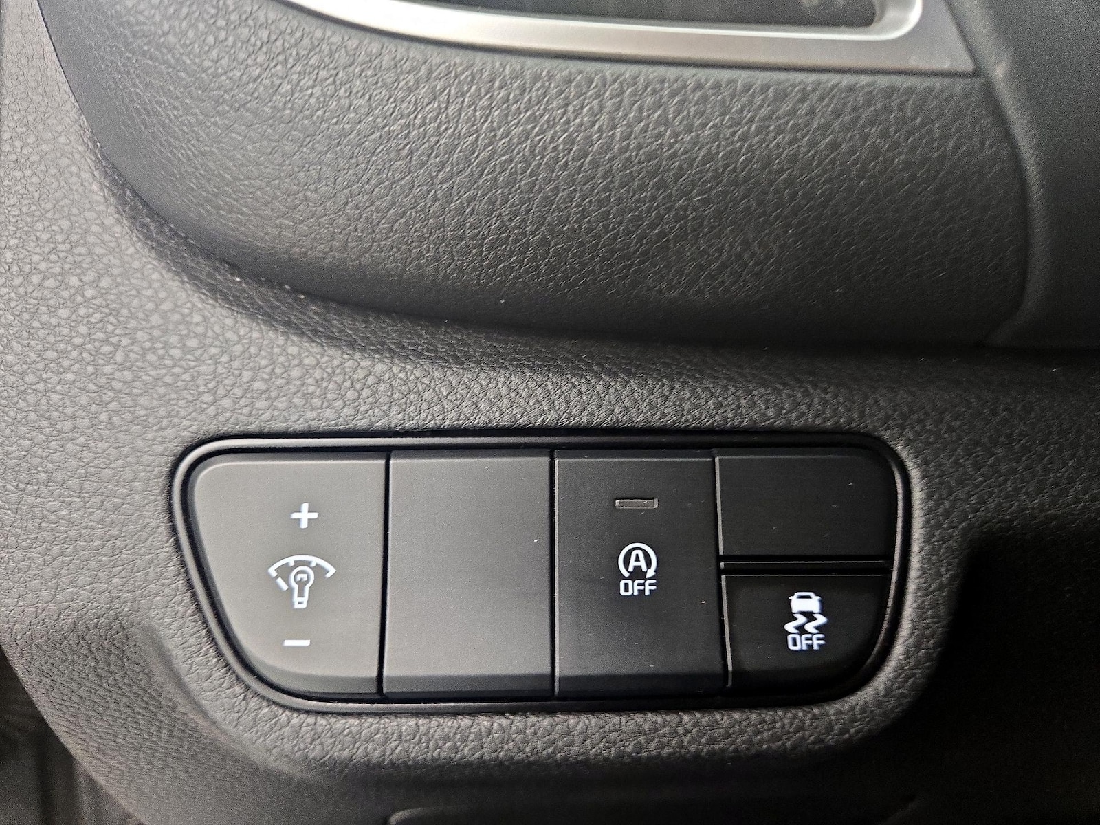 2024 Kia Seltos EX - Photo 14