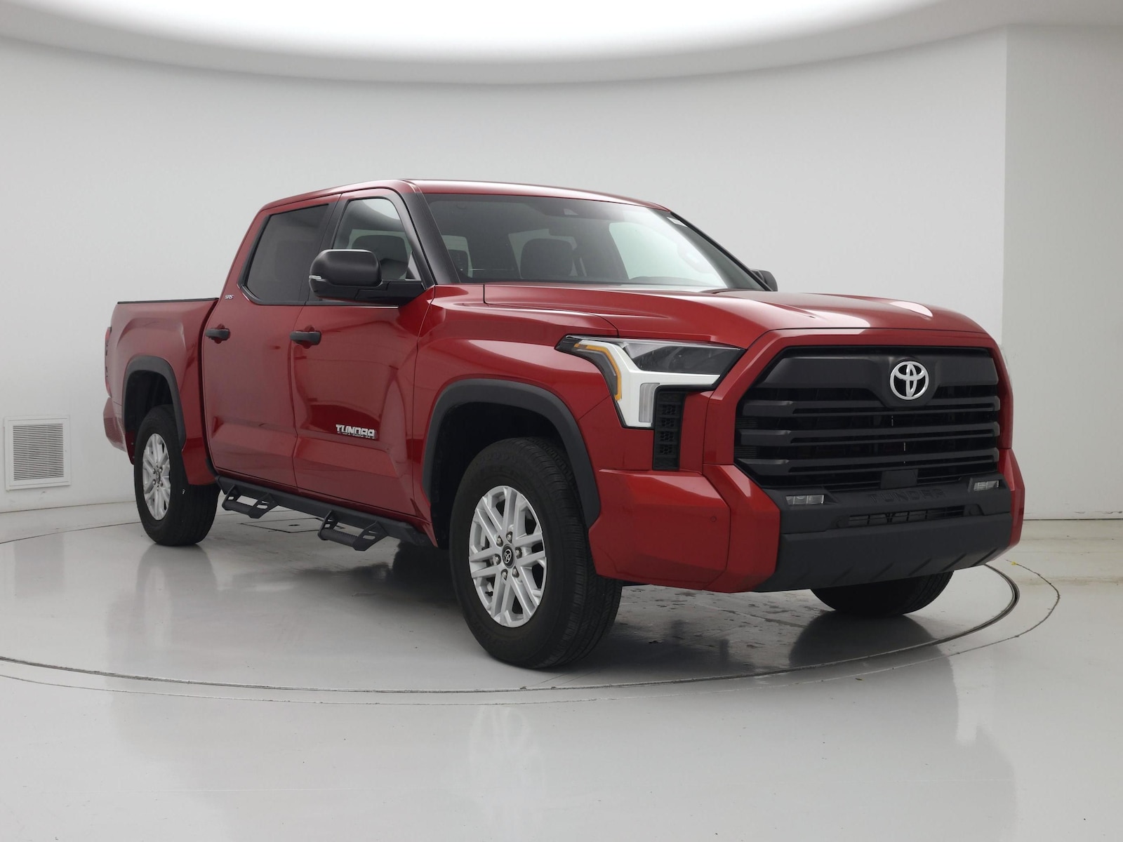 2025 Toyota Tundra SR5 - Photo 2
