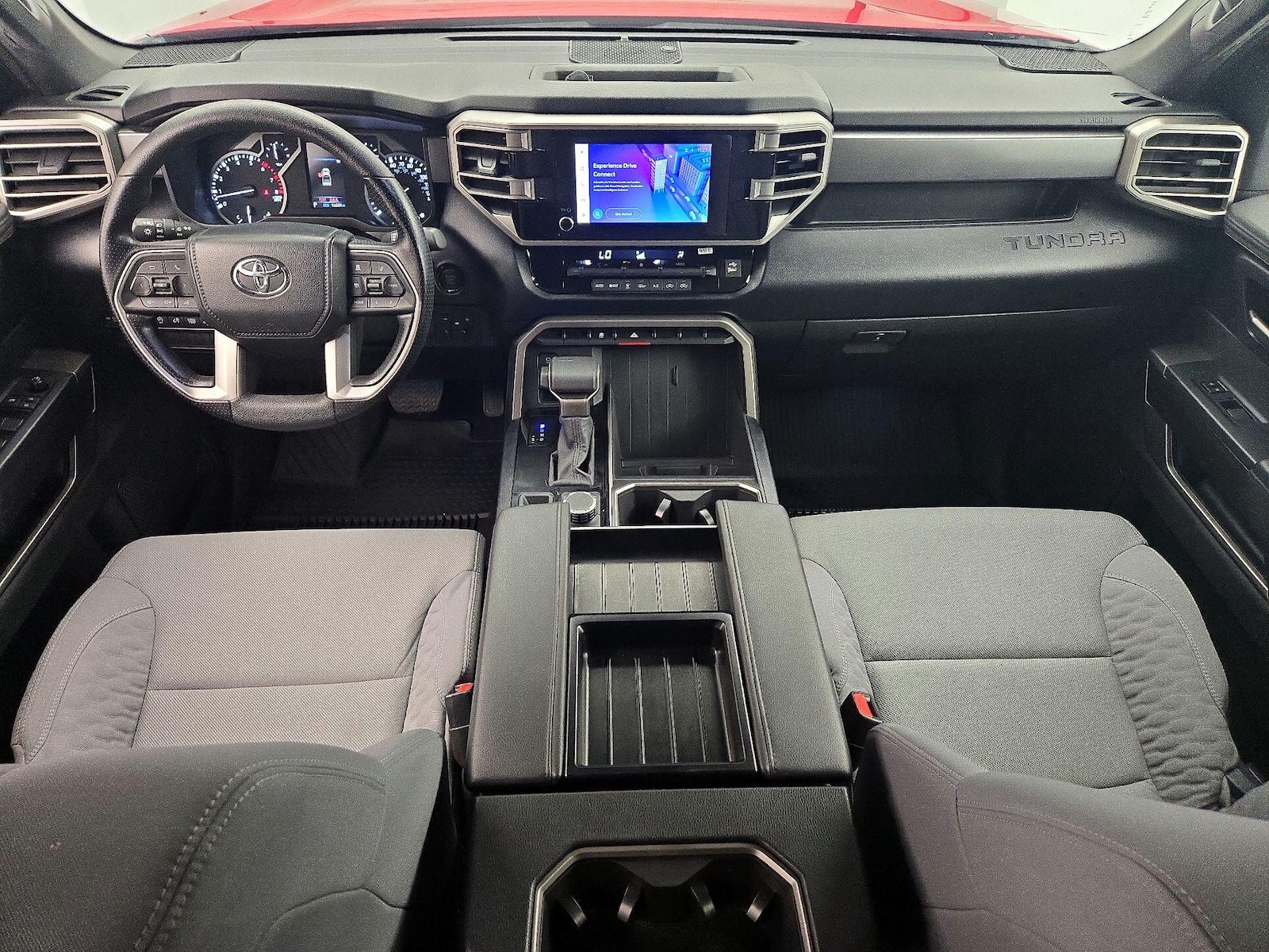 2025 Toyota Tundra SR5 - Photo 10