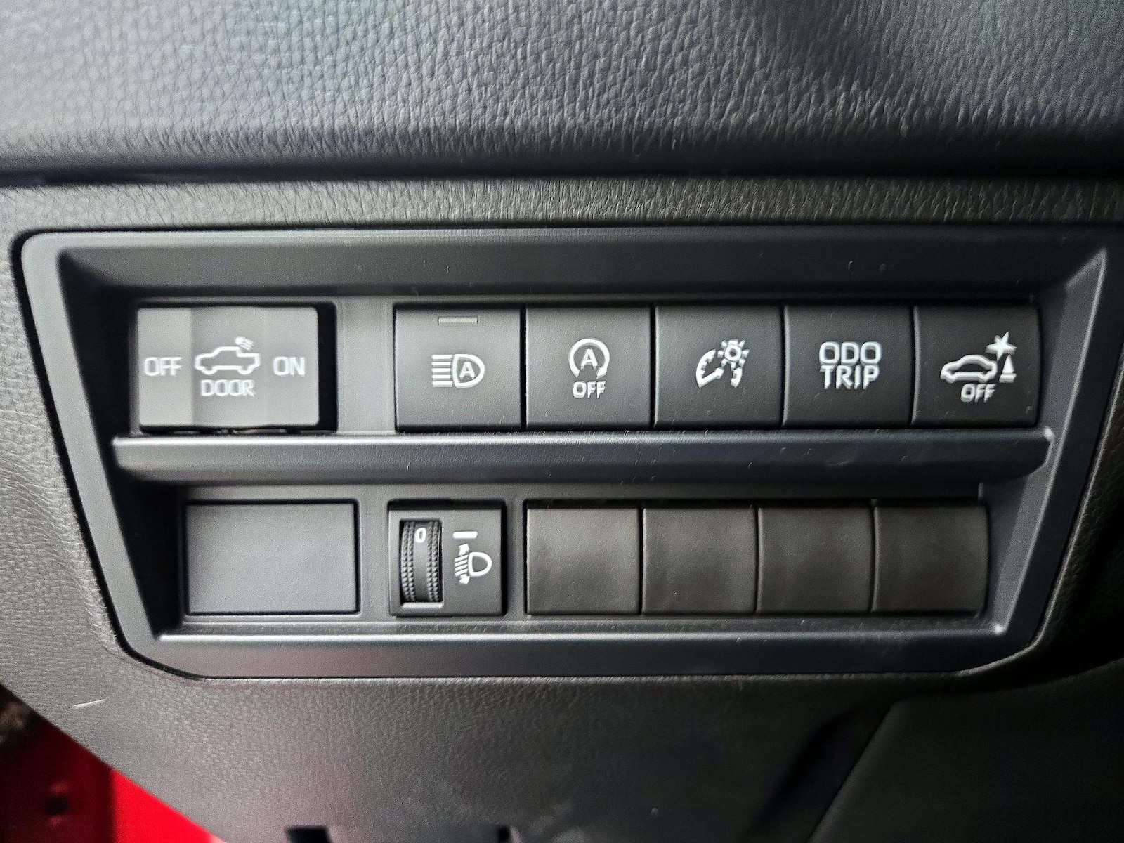 2025 Toyota Tundra SR5 - Photo 14