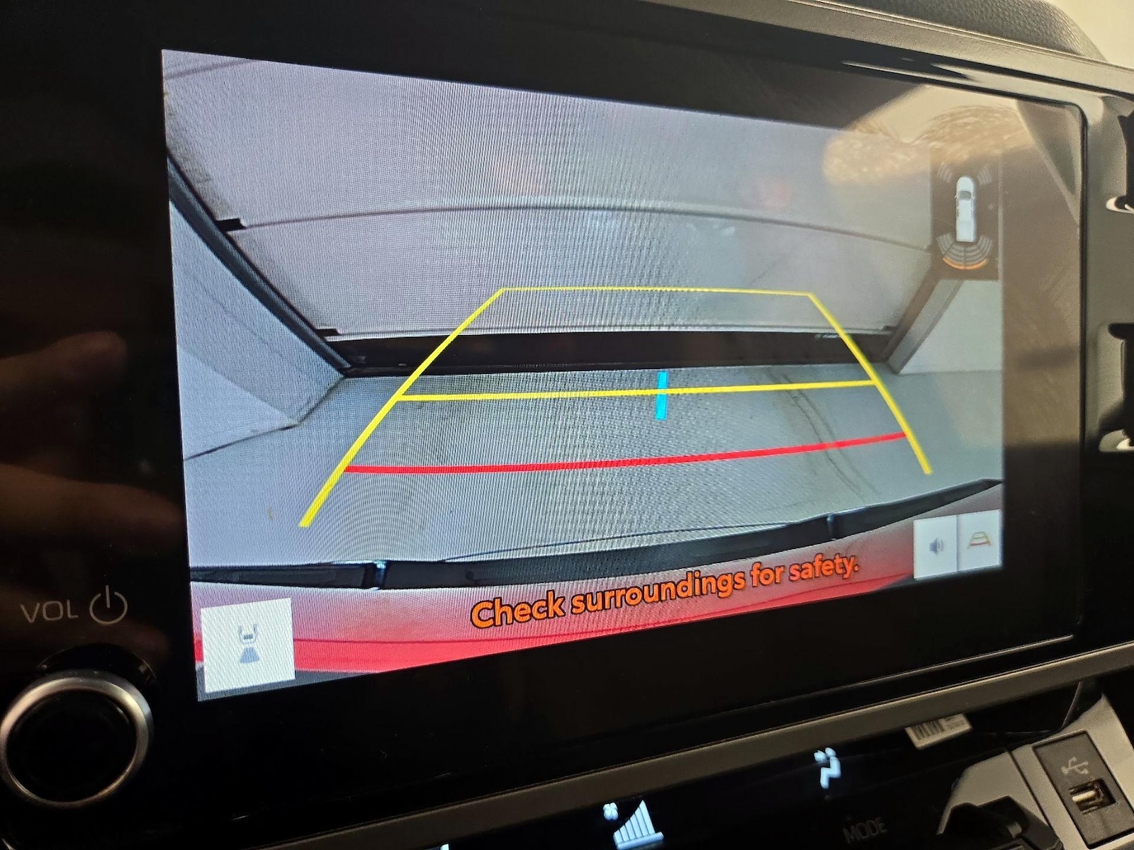 2025 Toyota Tundra SR5 - Photo 15