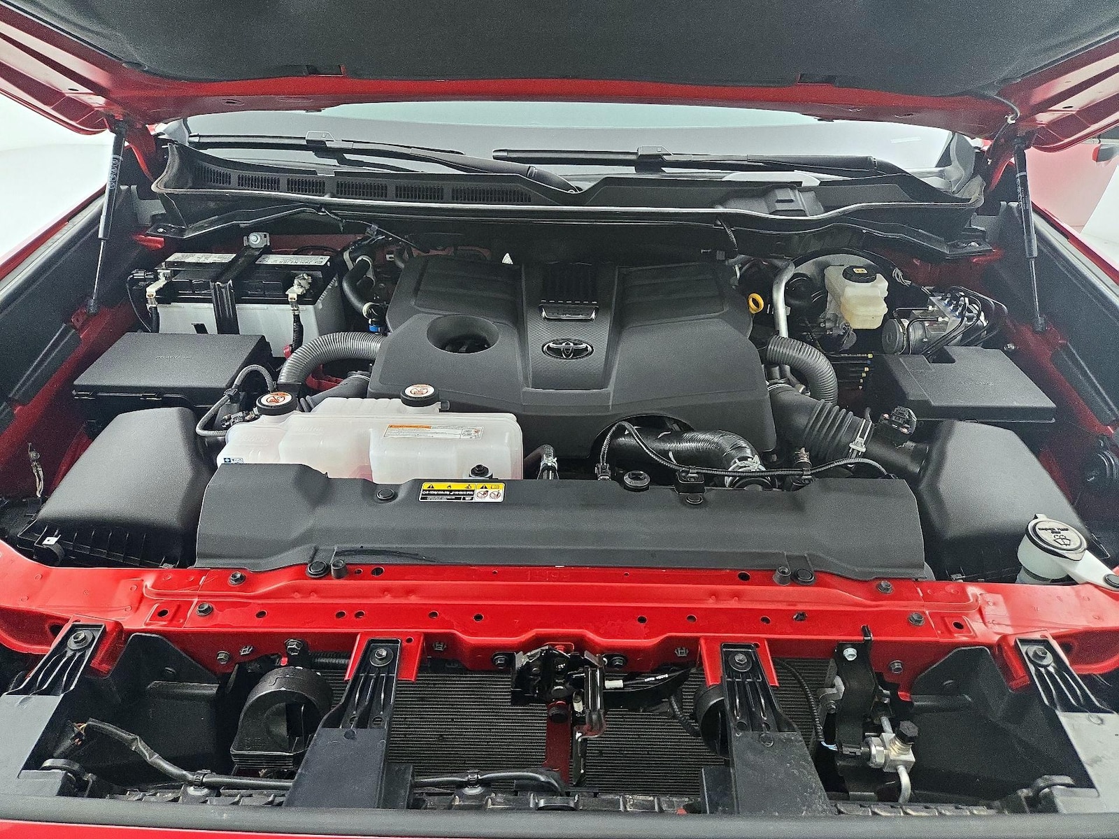 2025 Toyota Tundra SR5 - Photo 22