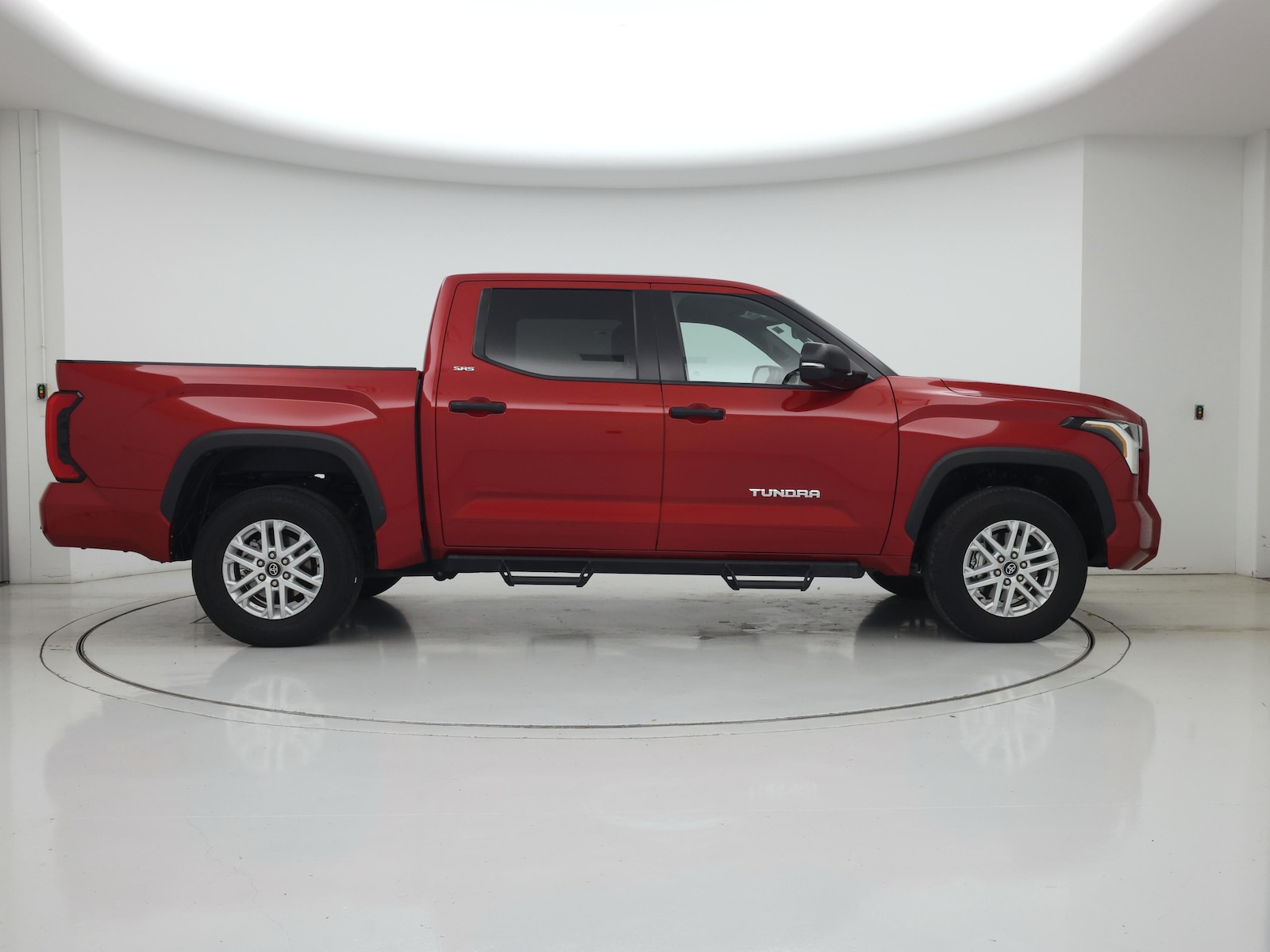 2025 Toyota Tundra SR5 - Photo 8
