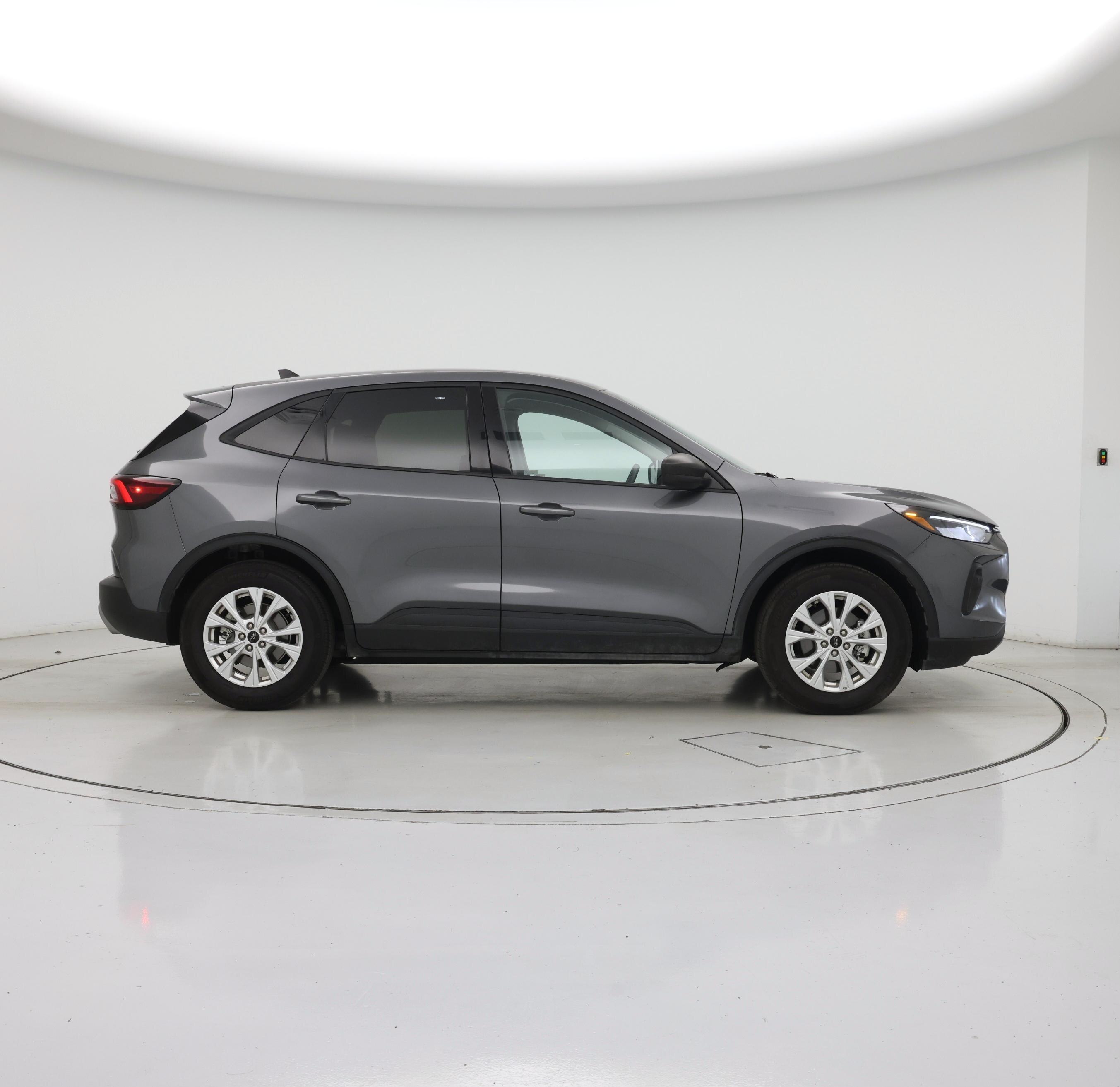 Thumbnail: 2025 Ford Escape - 7