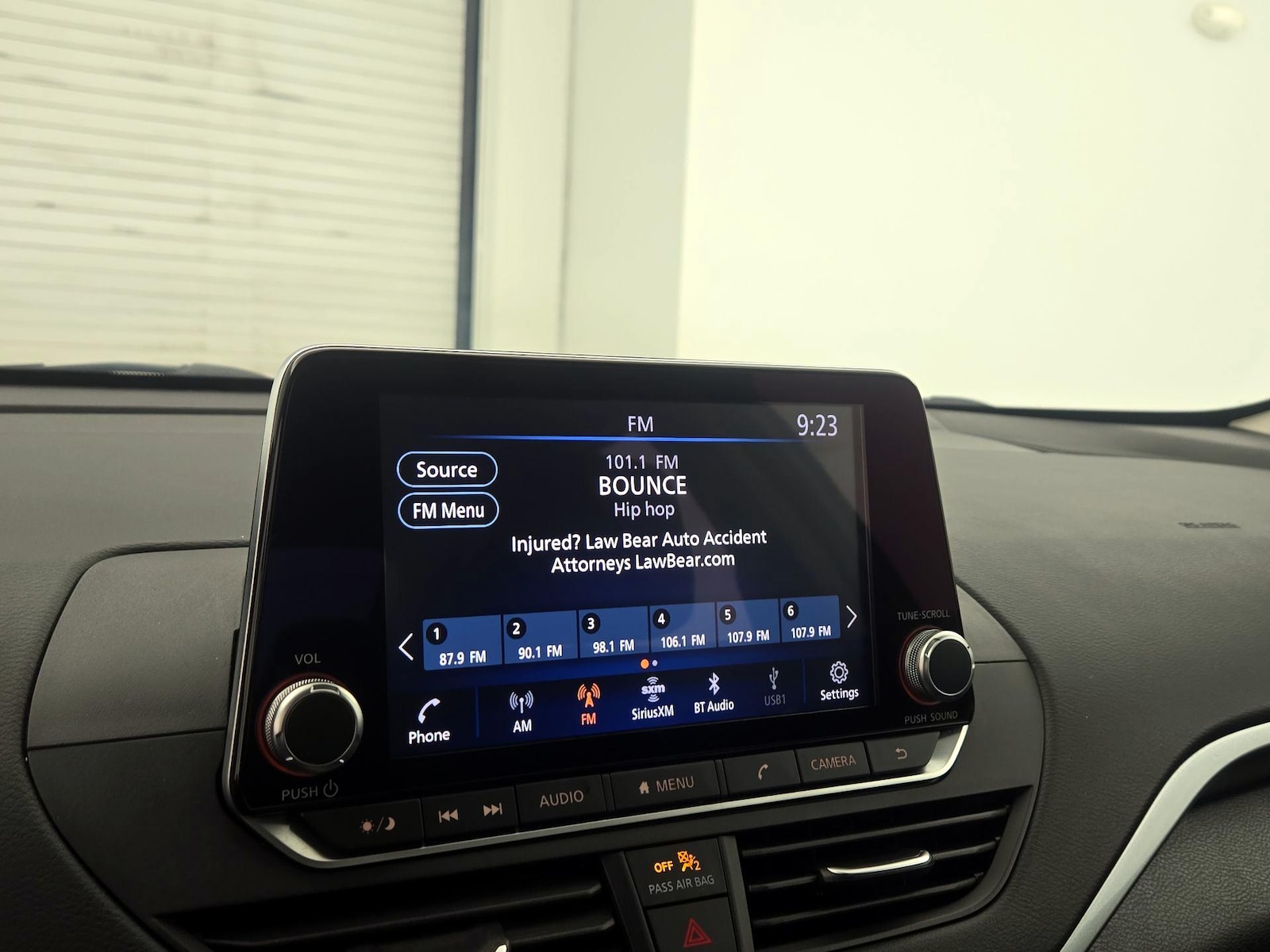 2025 Nissan Altima S - Photo 16