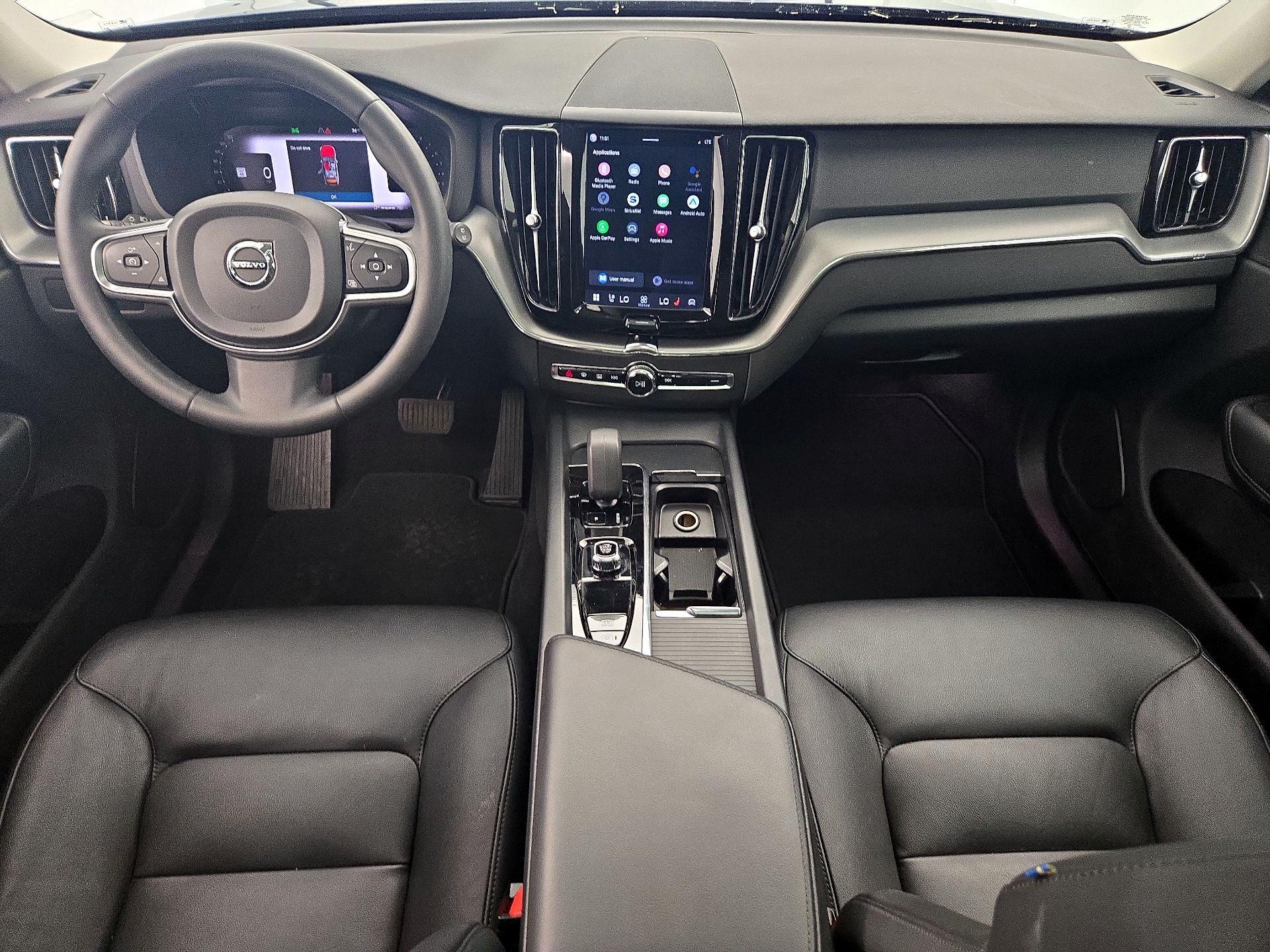 Thumbnail: 2023 Volvo XC60 - 9