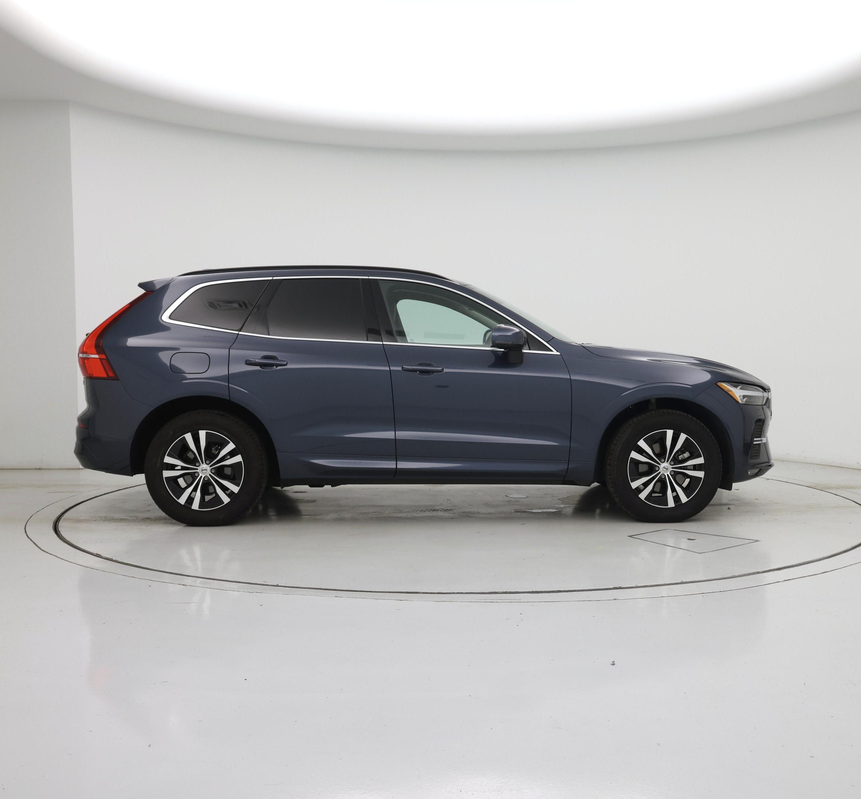 Thumbnail: 2023 Volvo XC60 - 7