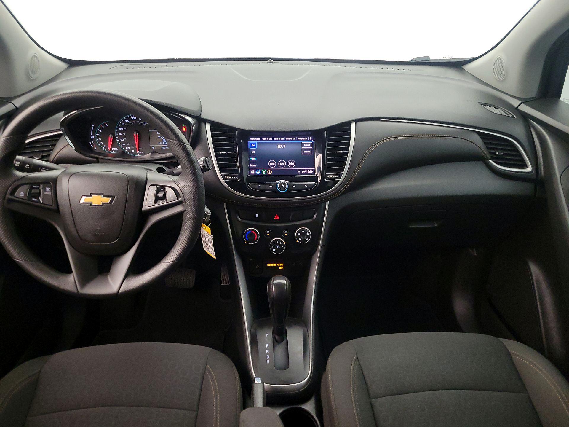 Thumbnail: 2022 Chevrolet Trax - 9