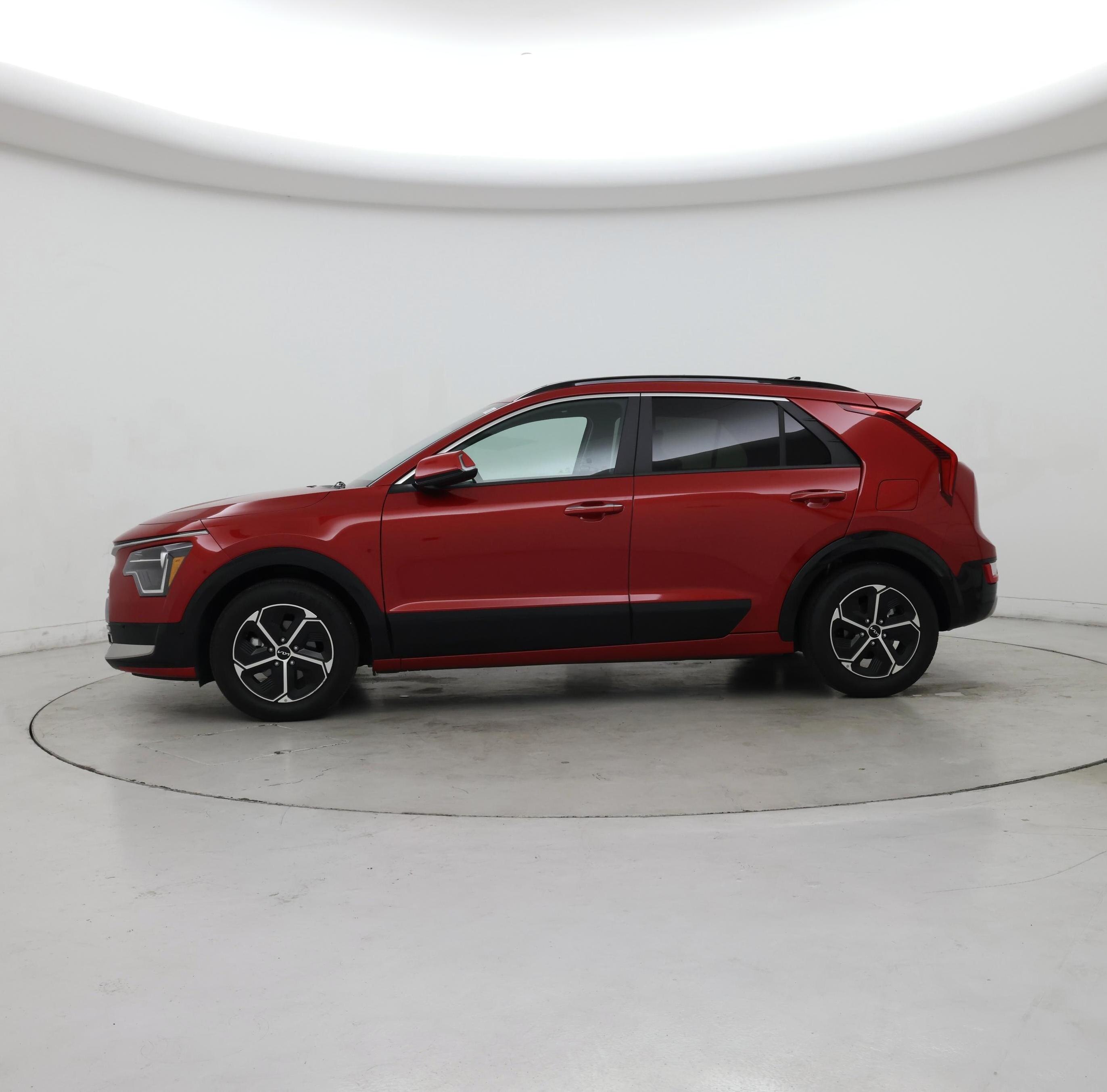 Thumbnail: 2024 Kia Niro - 3