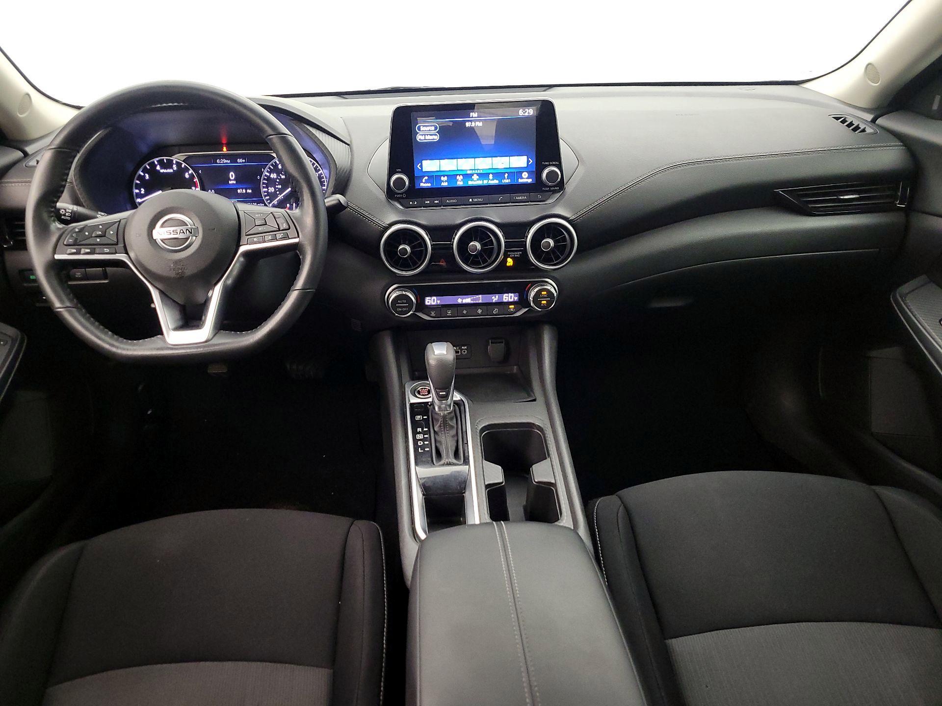 Thumbnail: 2021 Nissan Sentra - 9