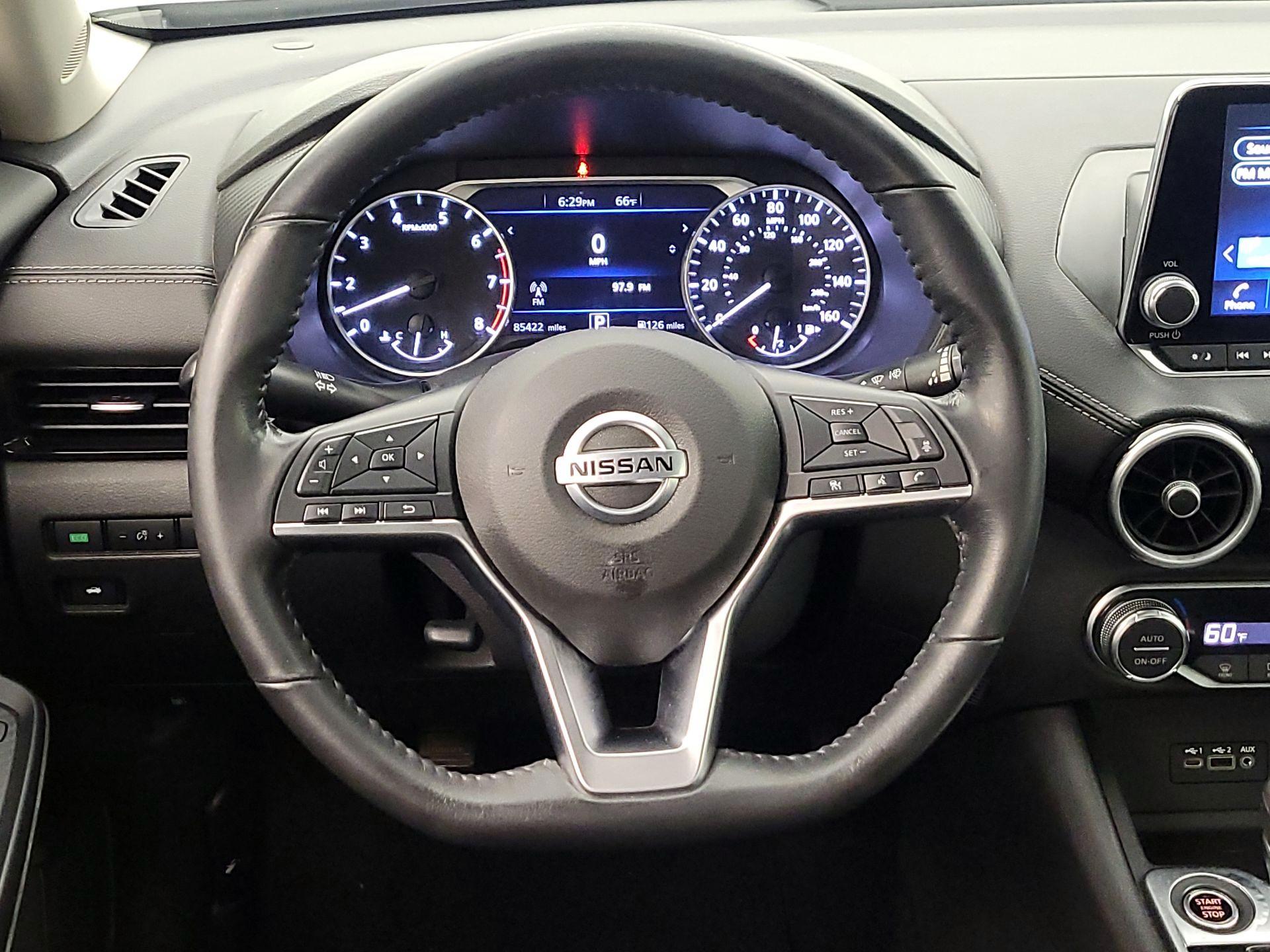 Thumbnail: 2021 Nissan Sentra - 10
