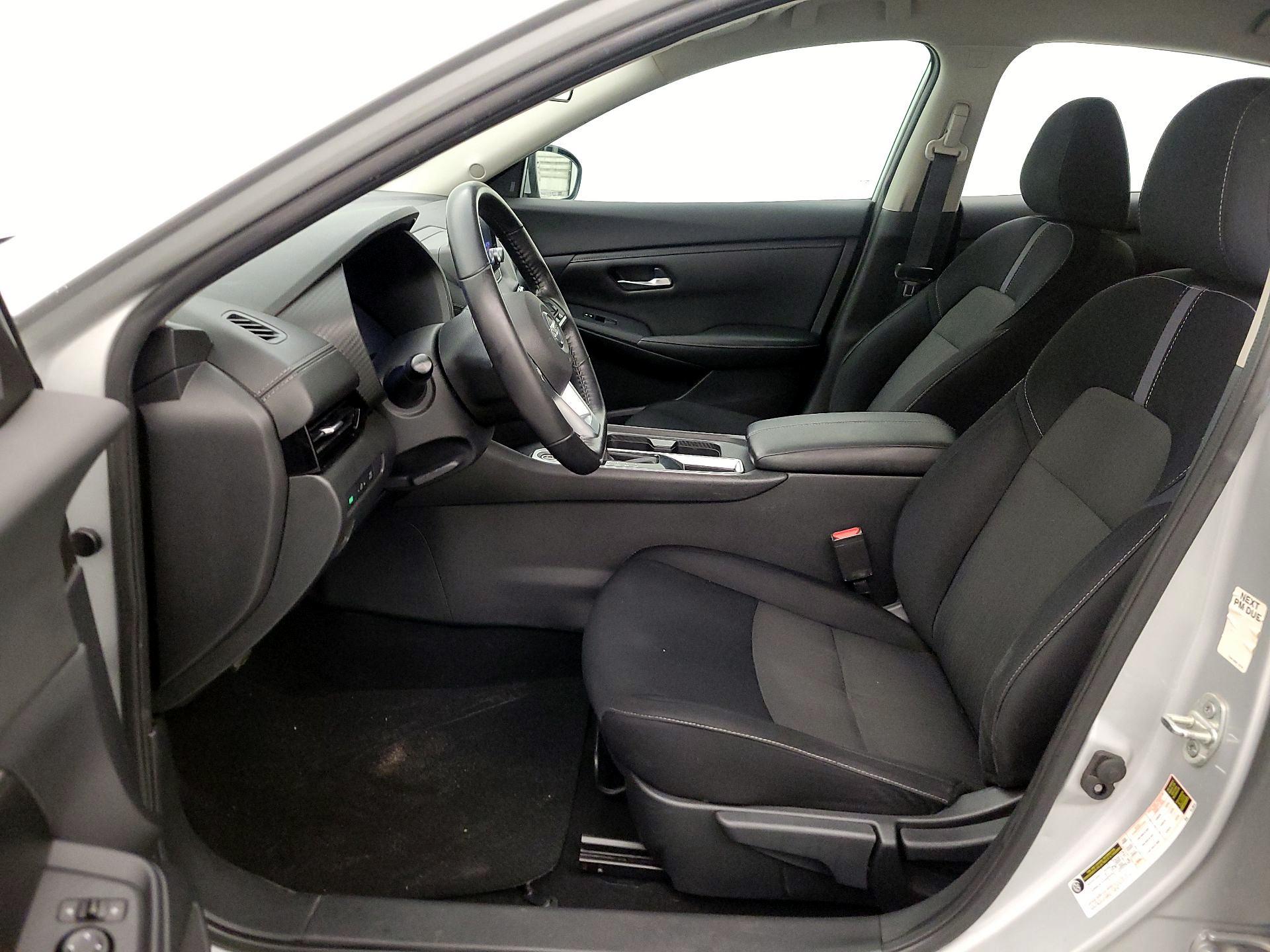 Thumbnail: 2021 Nissan Sentra - 11