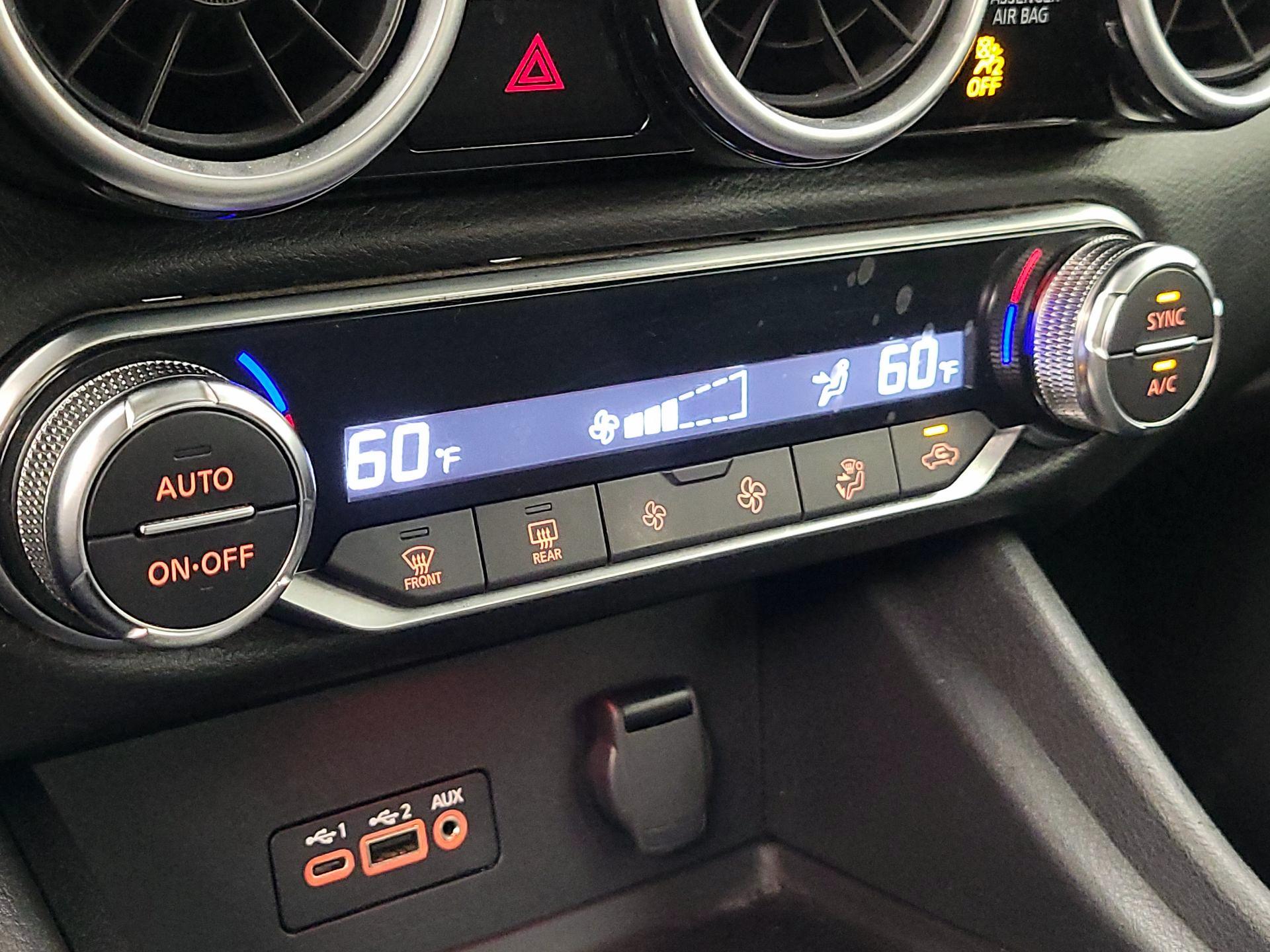 Thumbnail: 2021 Nissan Sentra - 16