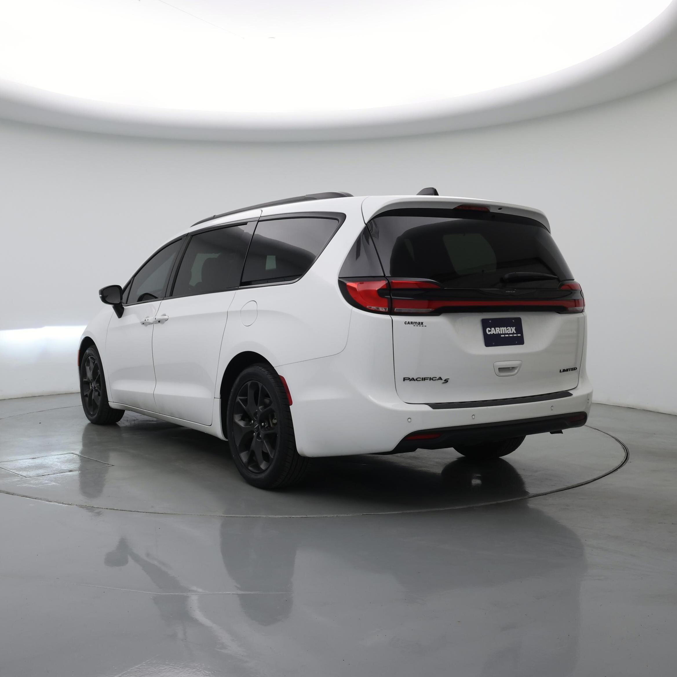 Thumbnail: 2025 Chrysler Pacifica - 2